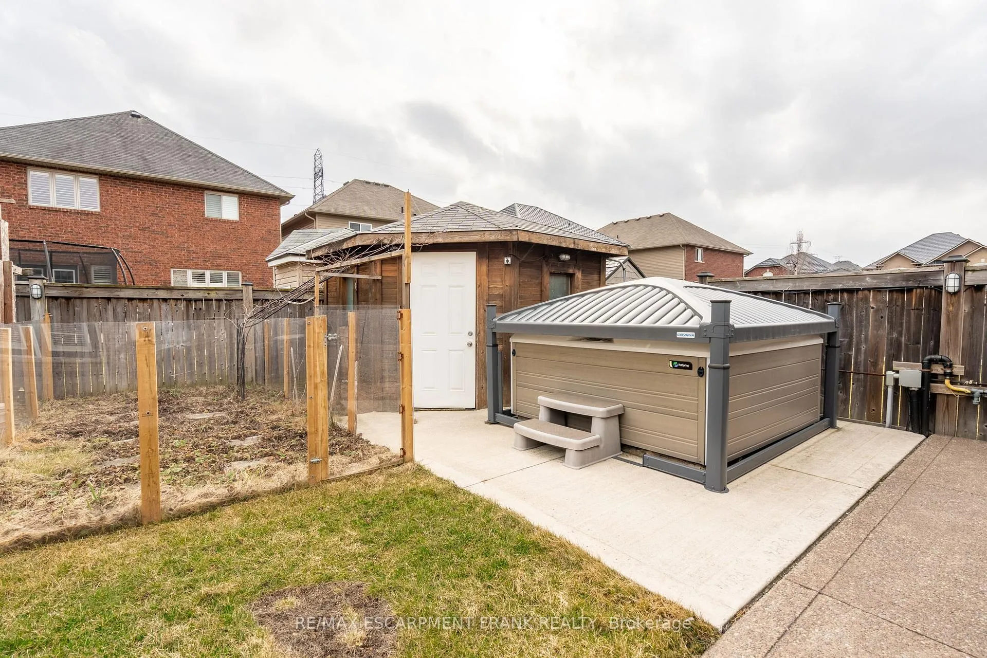 Photo 48 of 36 Showcase Drive, Hamilton, Stoney Creek — HOMEH
