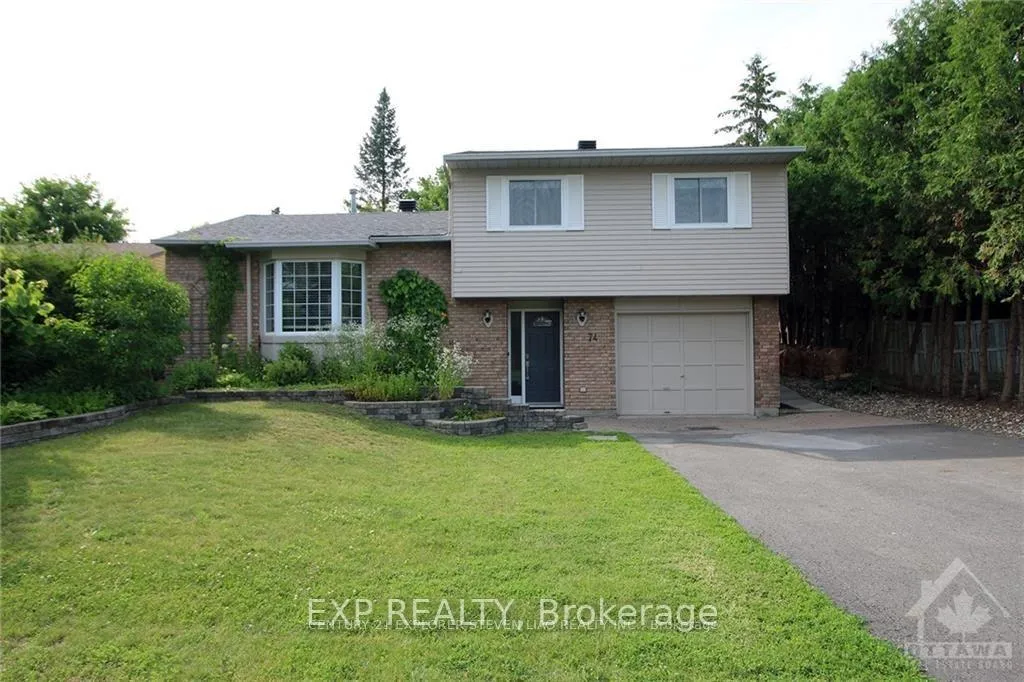 Front of 74 Seabrooke Drive