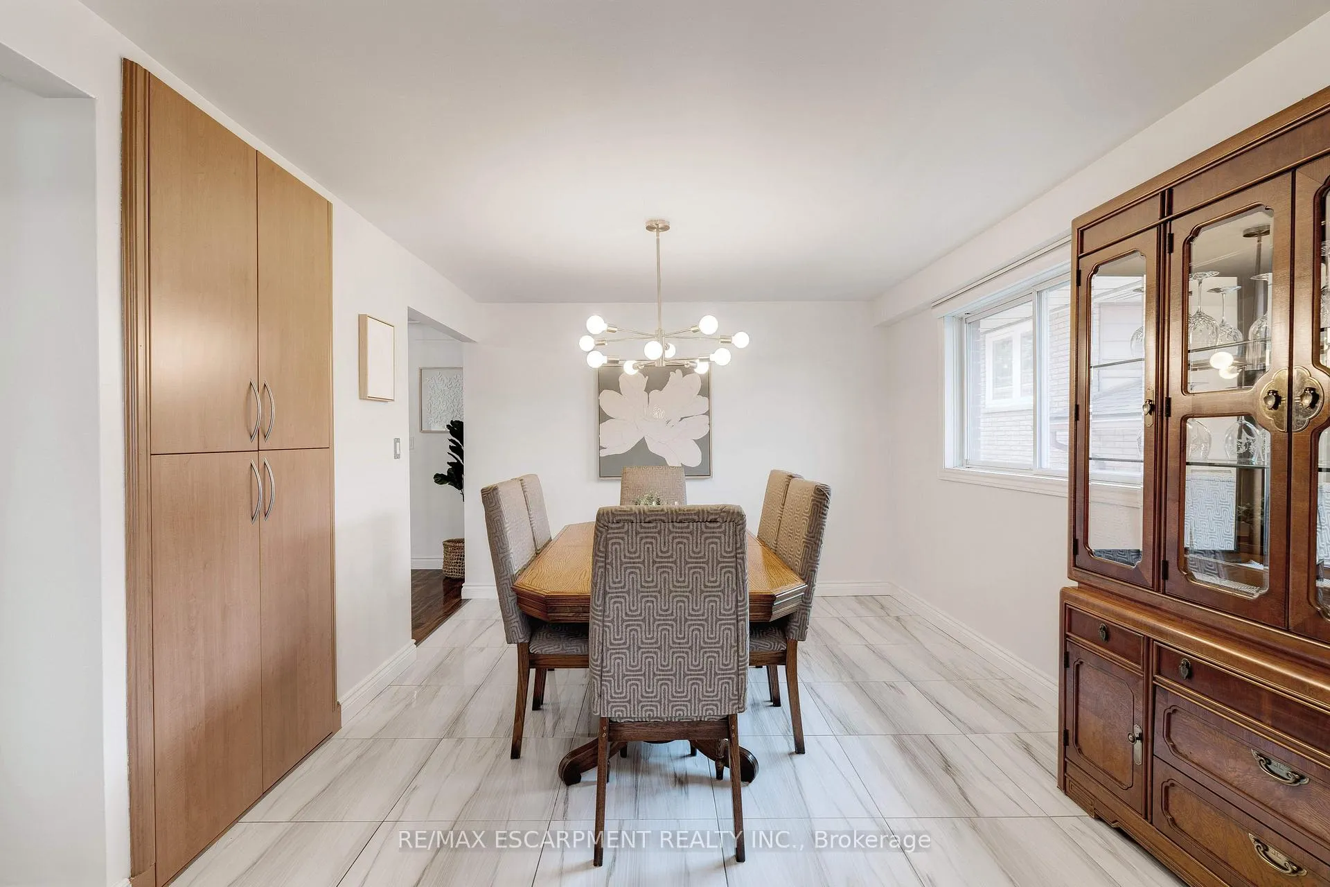 Photo 7 of 4 Beston Drive, Hamilton, Lisgar — HOMEH