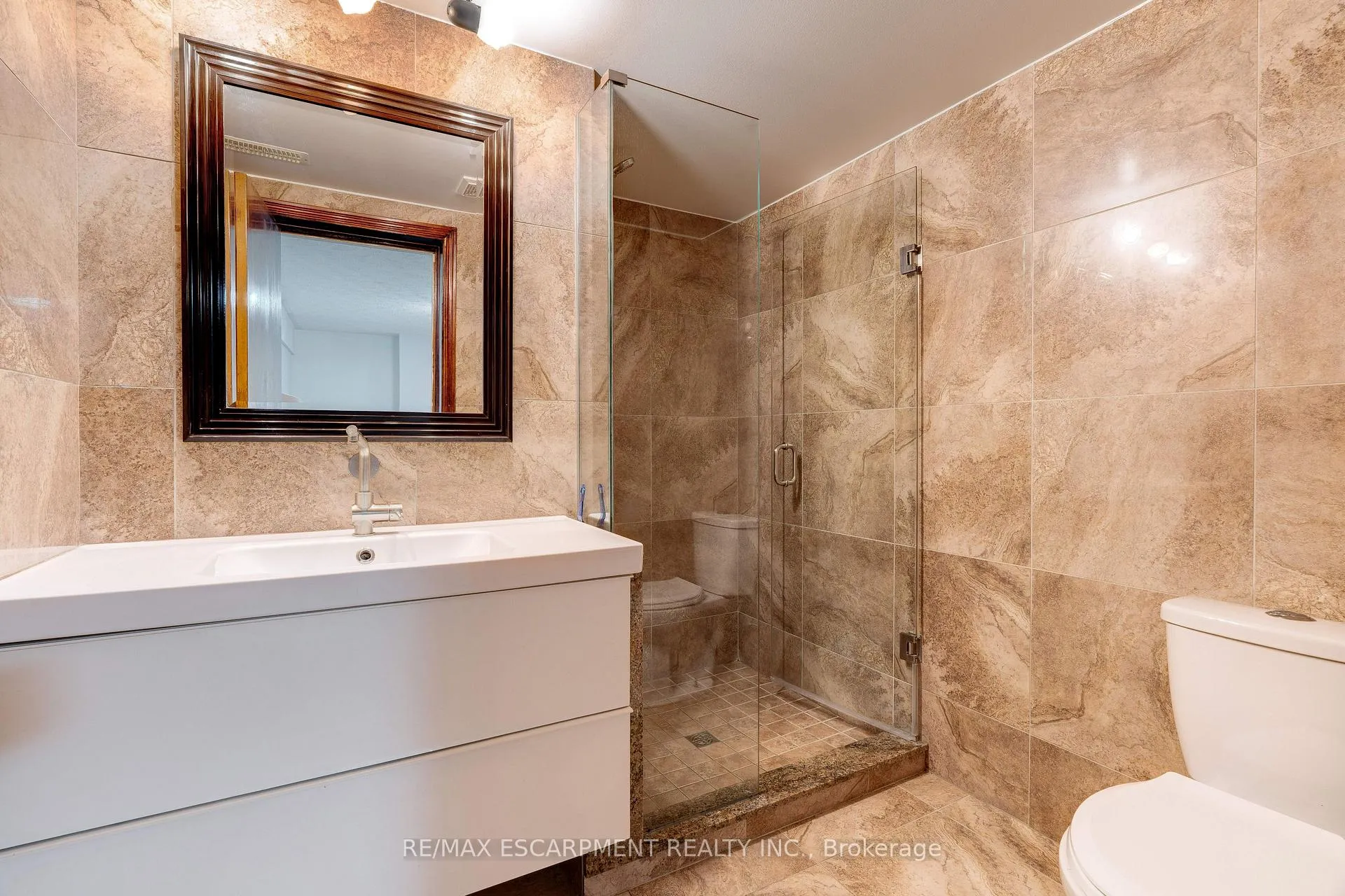 Photo 21 of 4 Beston Drive, Hamilton, Lisgar — HOMEH