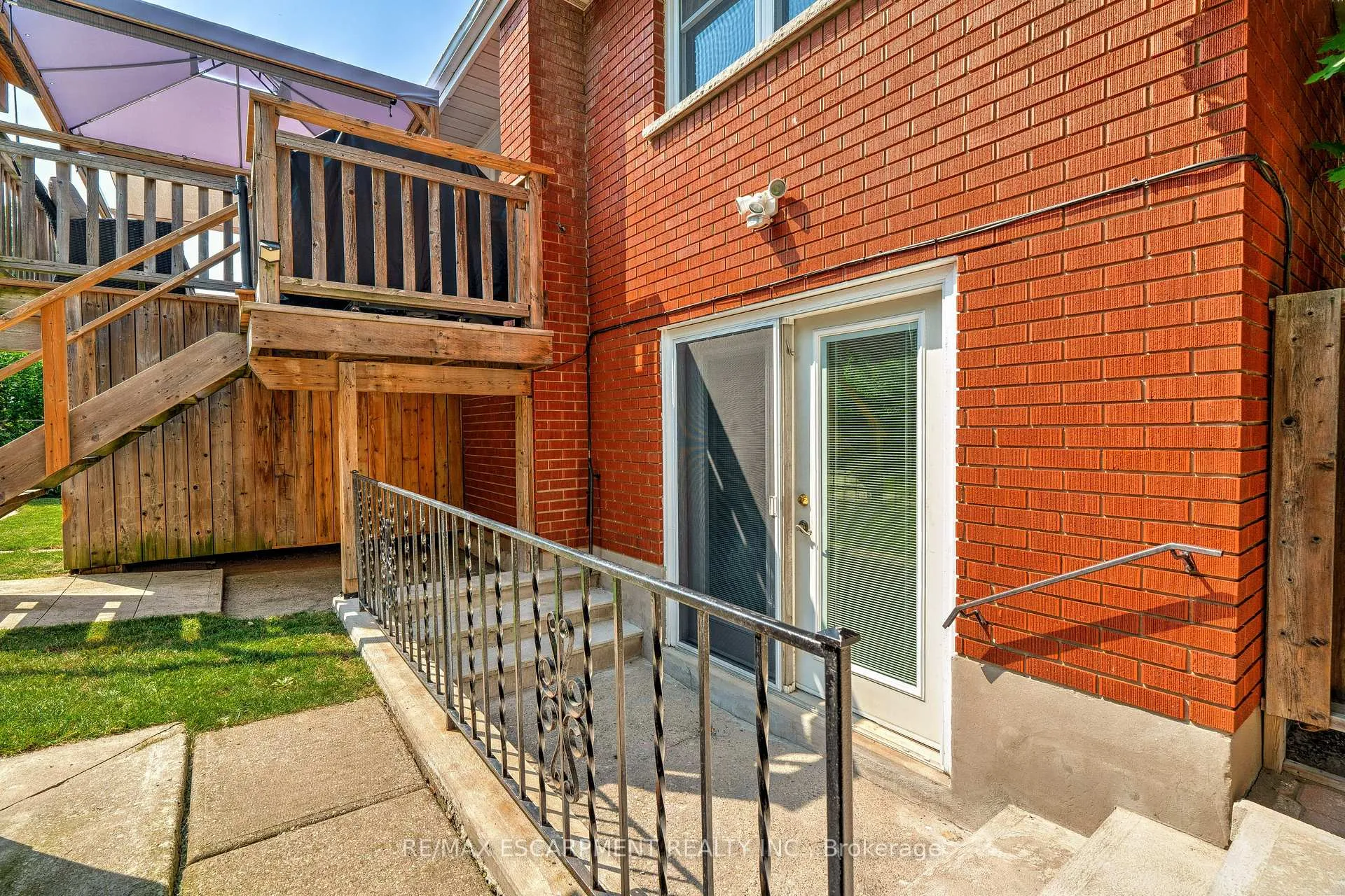Photo 26 of 4 Beston Drive, Hamilton, Lisgar — HOMEH