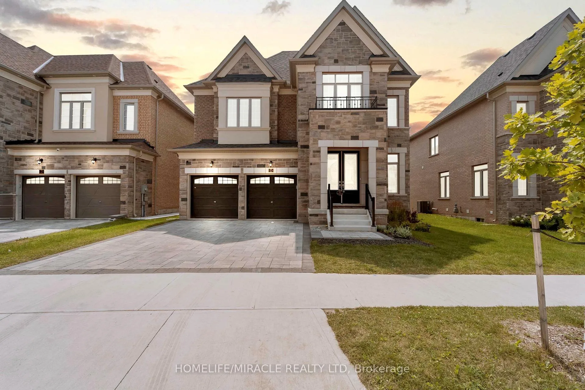 Photo 1 of 273 Forest Creek Drive, Kitchener — HOMEH