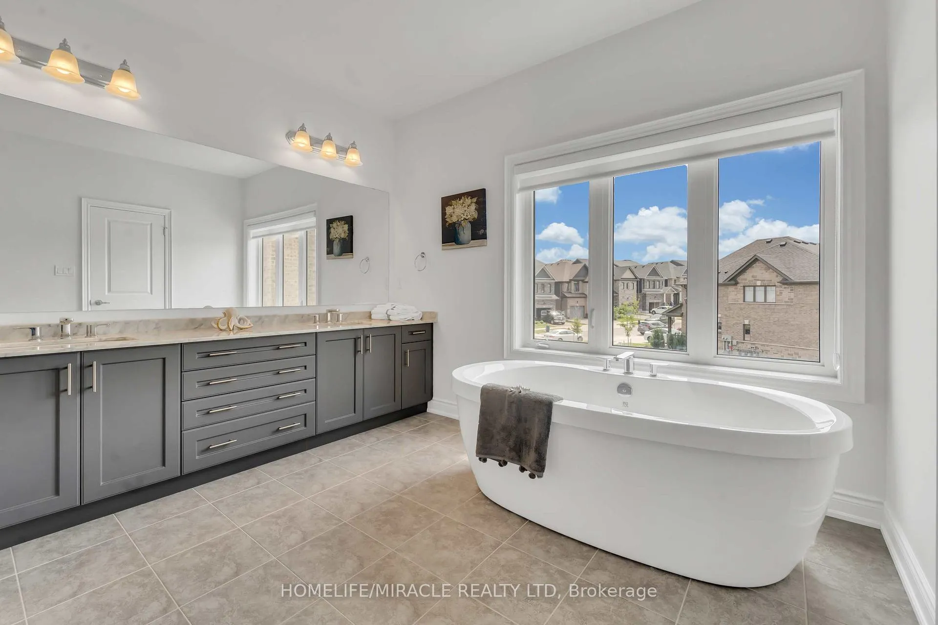 Photo 28 of 273 Forest Creek Drive, Kitchener — HOMEH