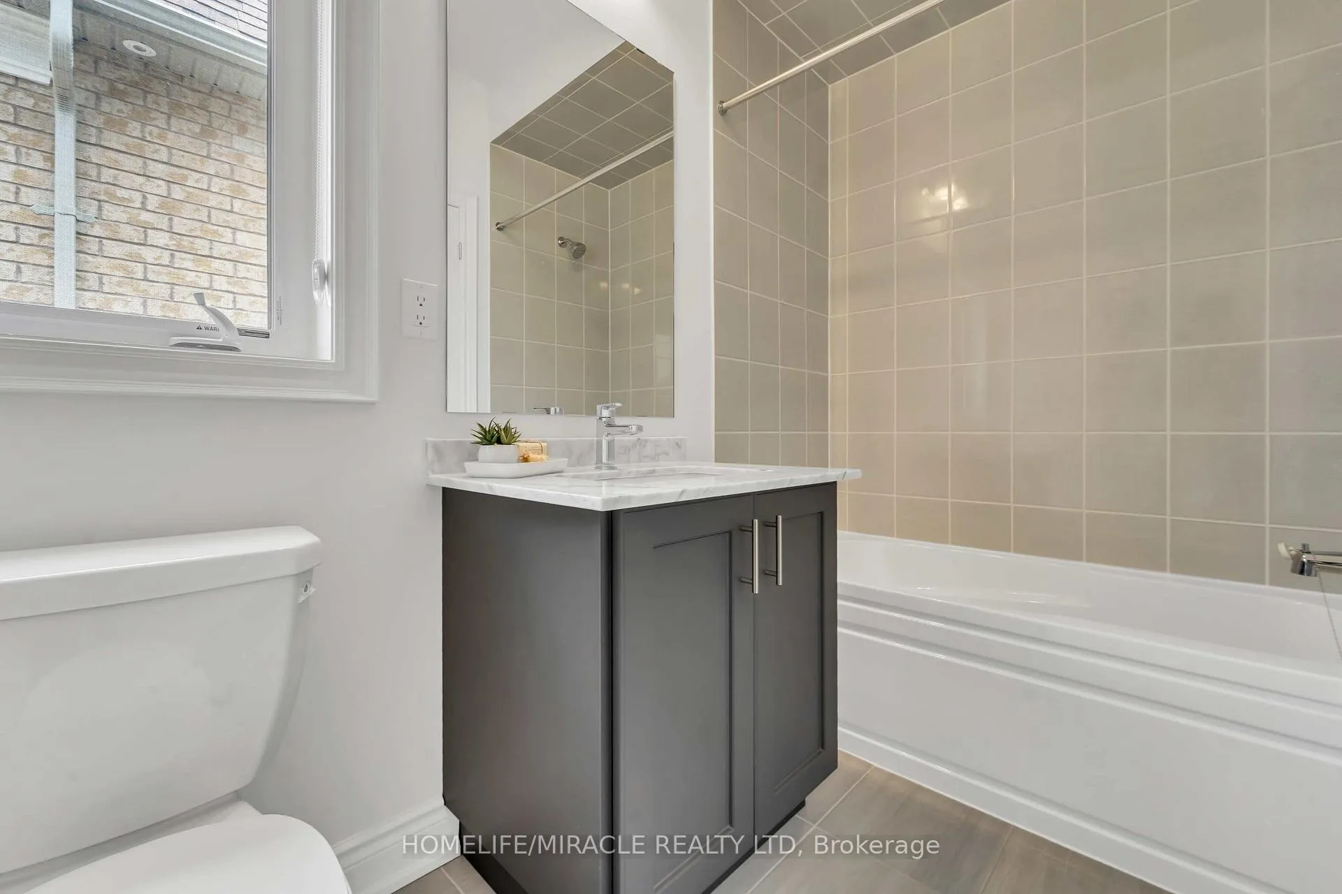 Photo 34 of 273 Forest Creek Drive, Kitchener — HOMEH