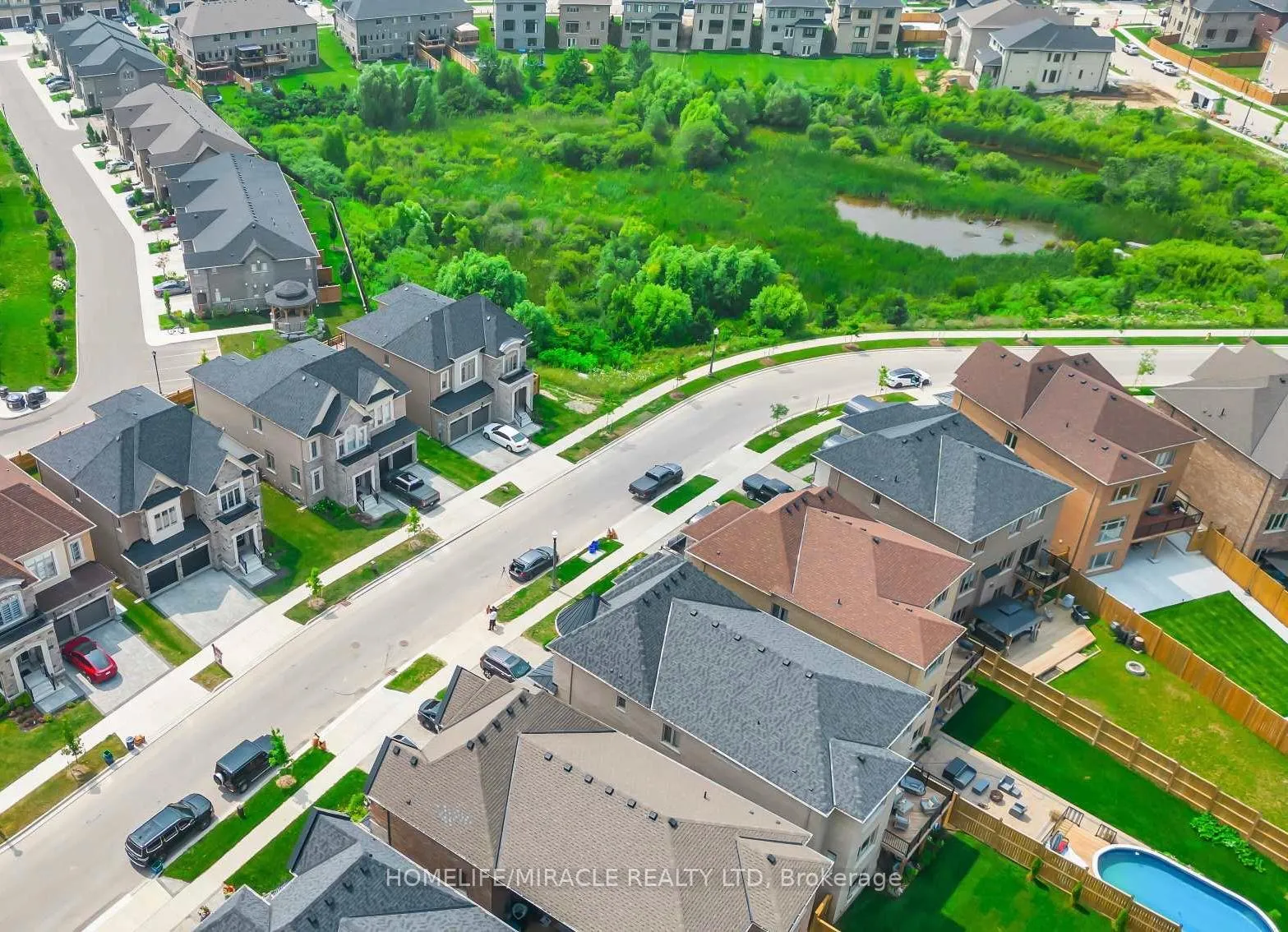 Photo 40 of 273 Forest Creek Drive, Kitchener — HOMEH