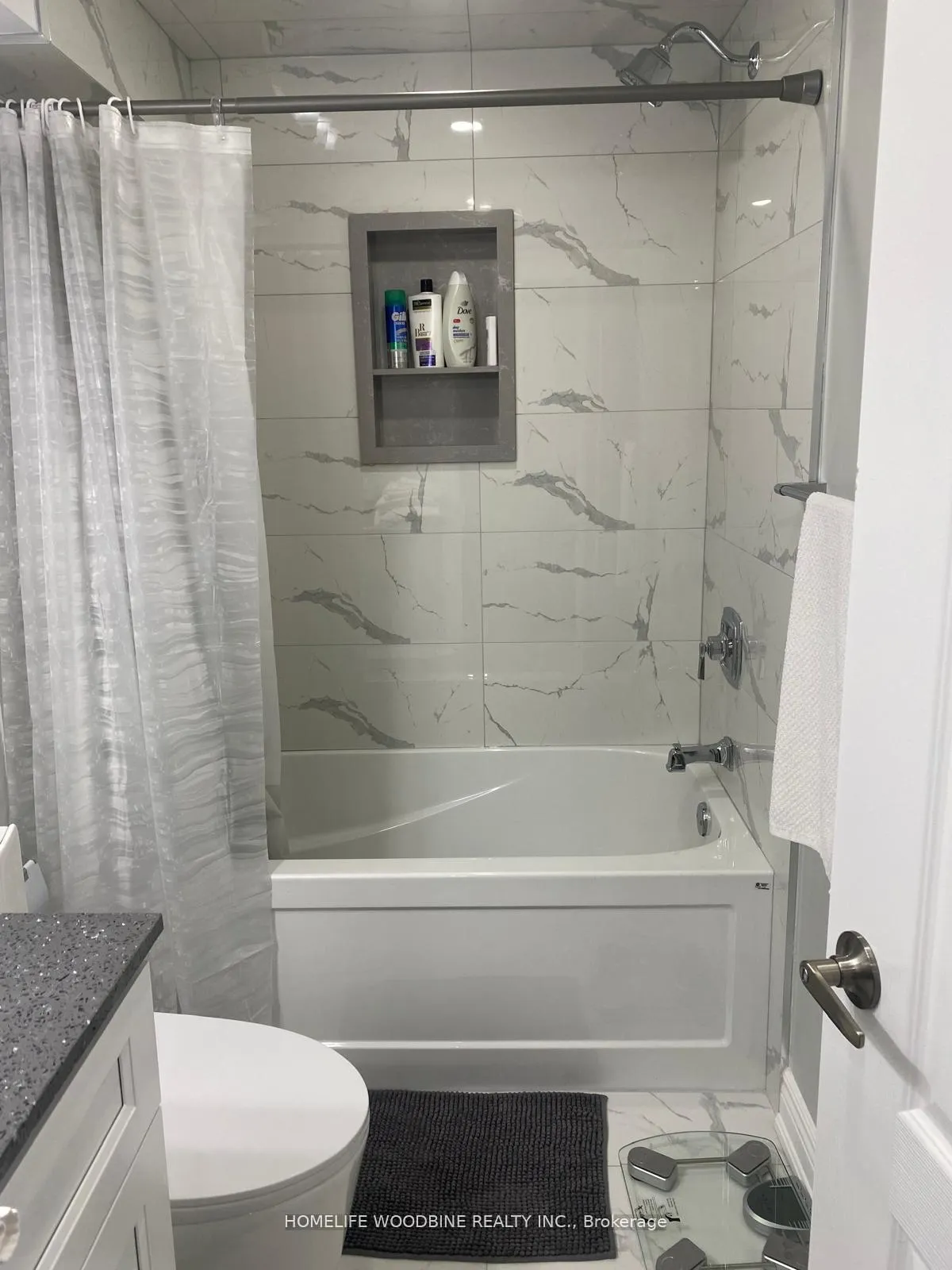Photo 4 of 11 Darren Road, Brampton, Vales of Castlemore North — HOMEH