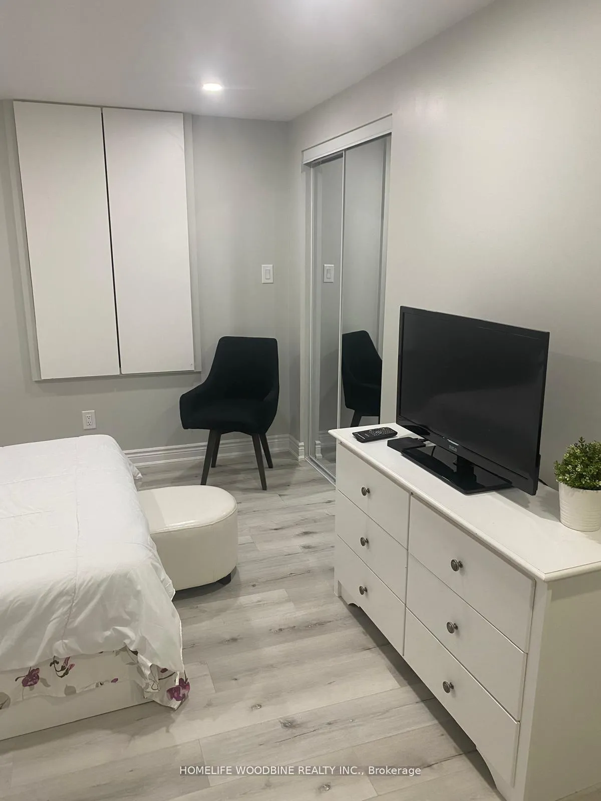 Photo 12 of 11 Darren Road, Brampton, Vales of Castlemore North — HOMEH