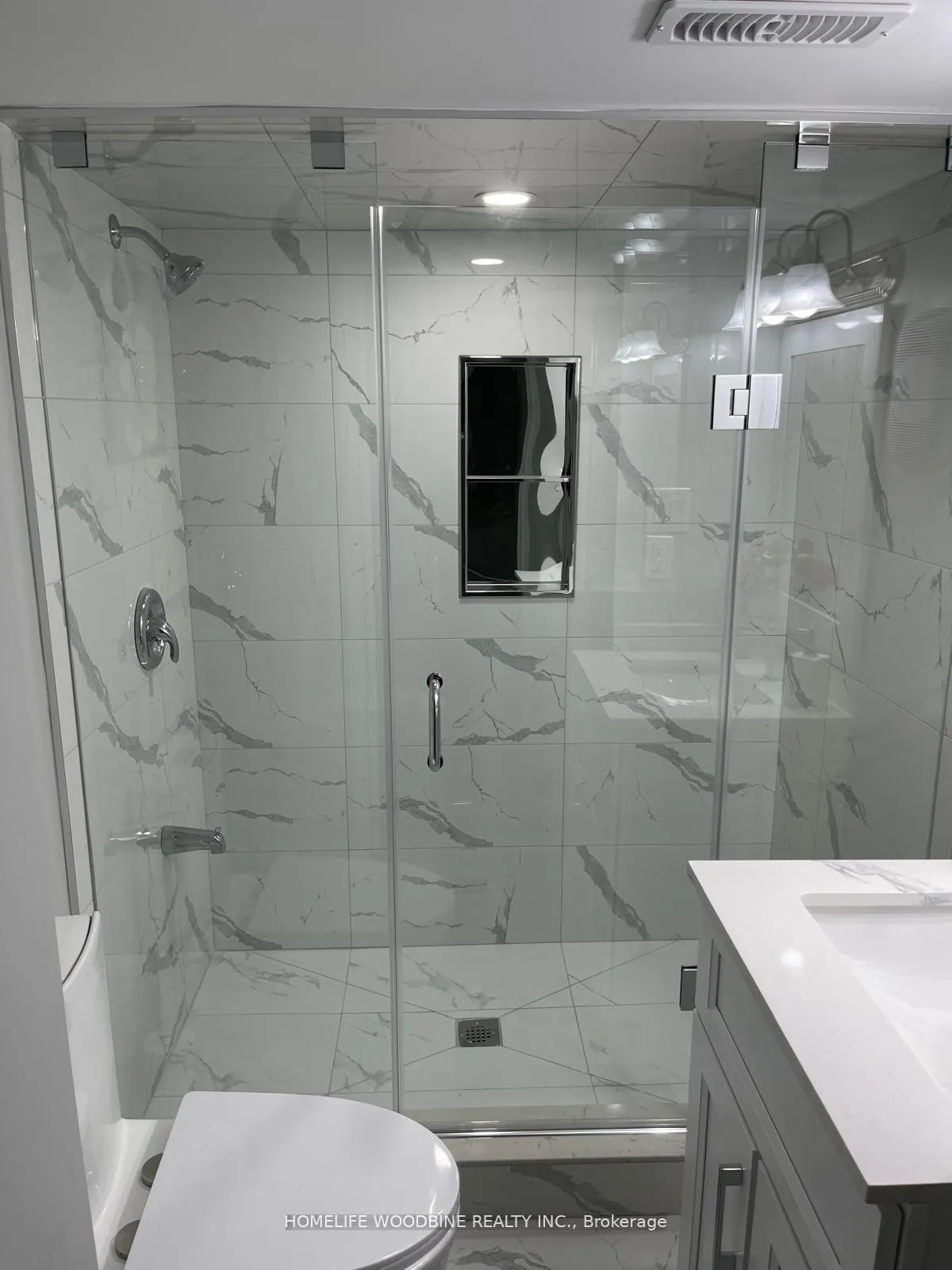 Photo 16 of 11 Darren Road, Brampton, Vales of Castlemore North — HOMEH