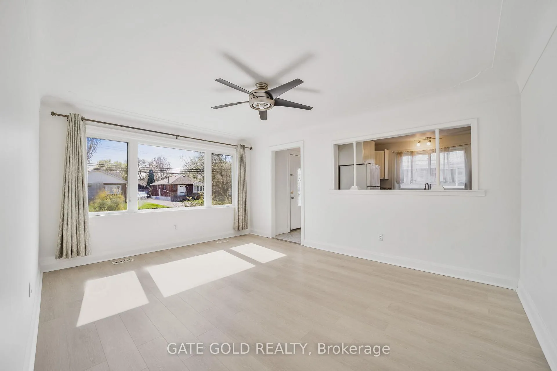 Photo 5 of 264 upper paradise Drive, Hamilton, Westcliffe — HOMEH