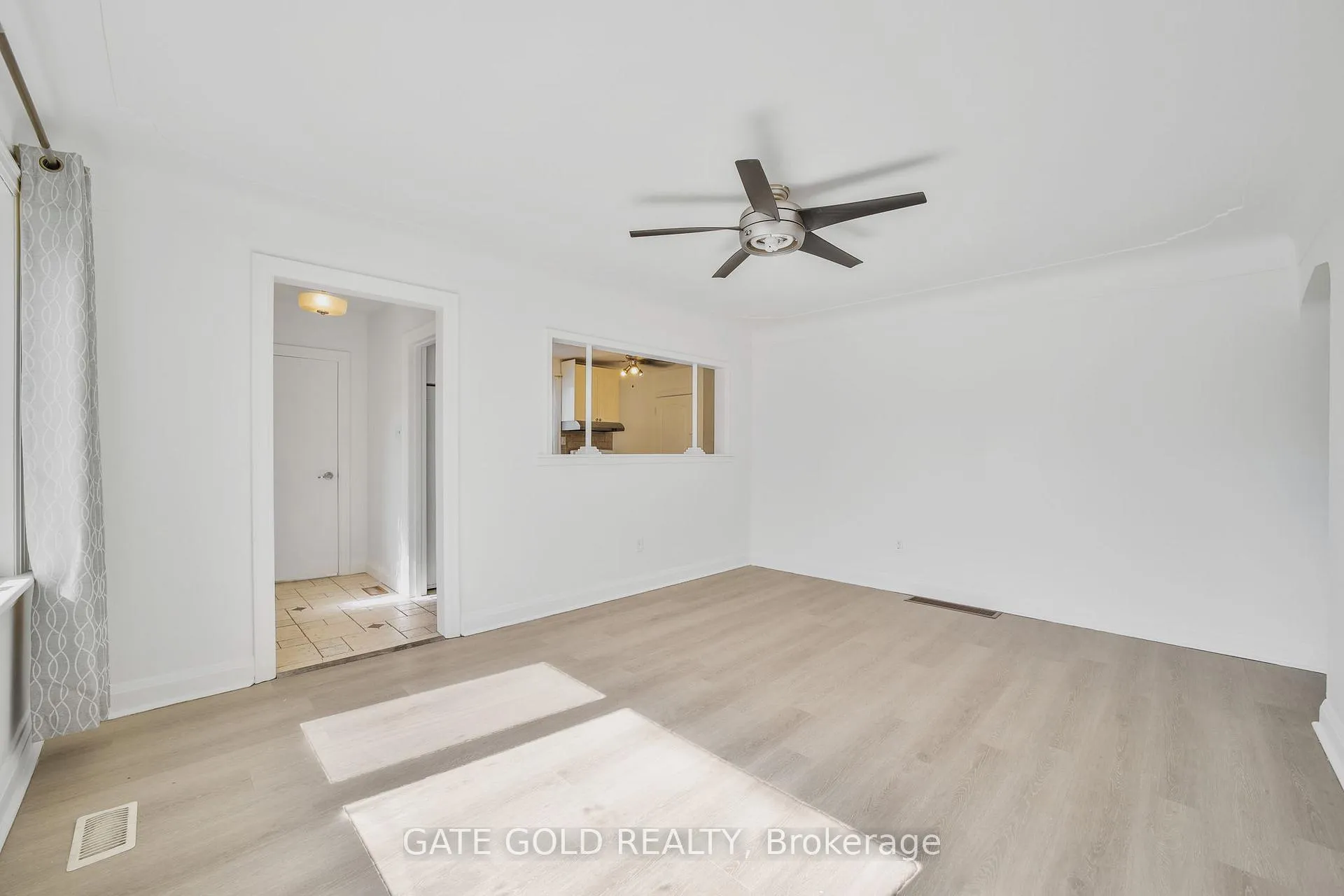 Photo 8 of 264 upper paradise Drive, Hamilton, Westcliffe — HOMEH