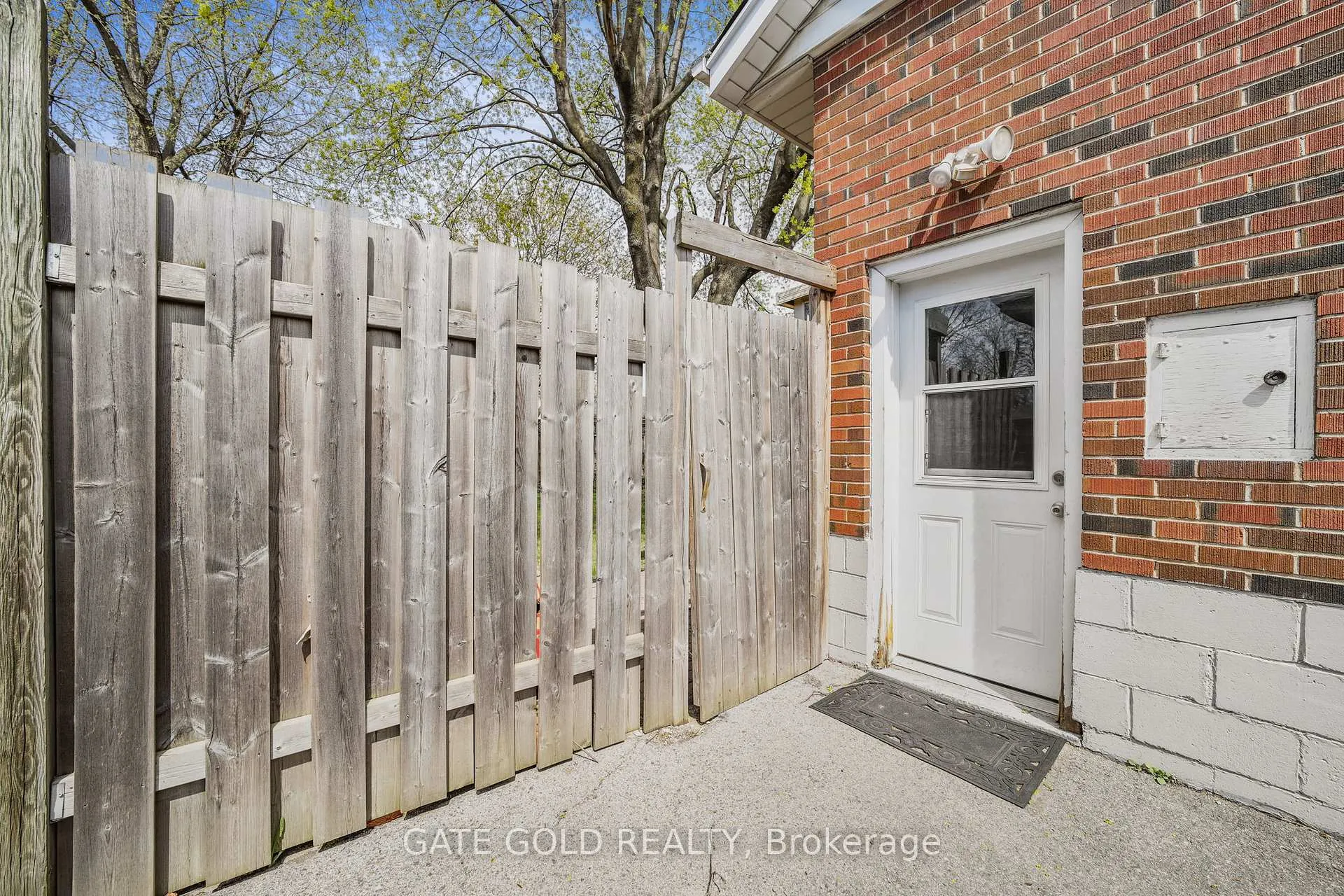 Photo 36 of 264 upper paradise Drive, Hamilton, Westcliffe — HOMEH