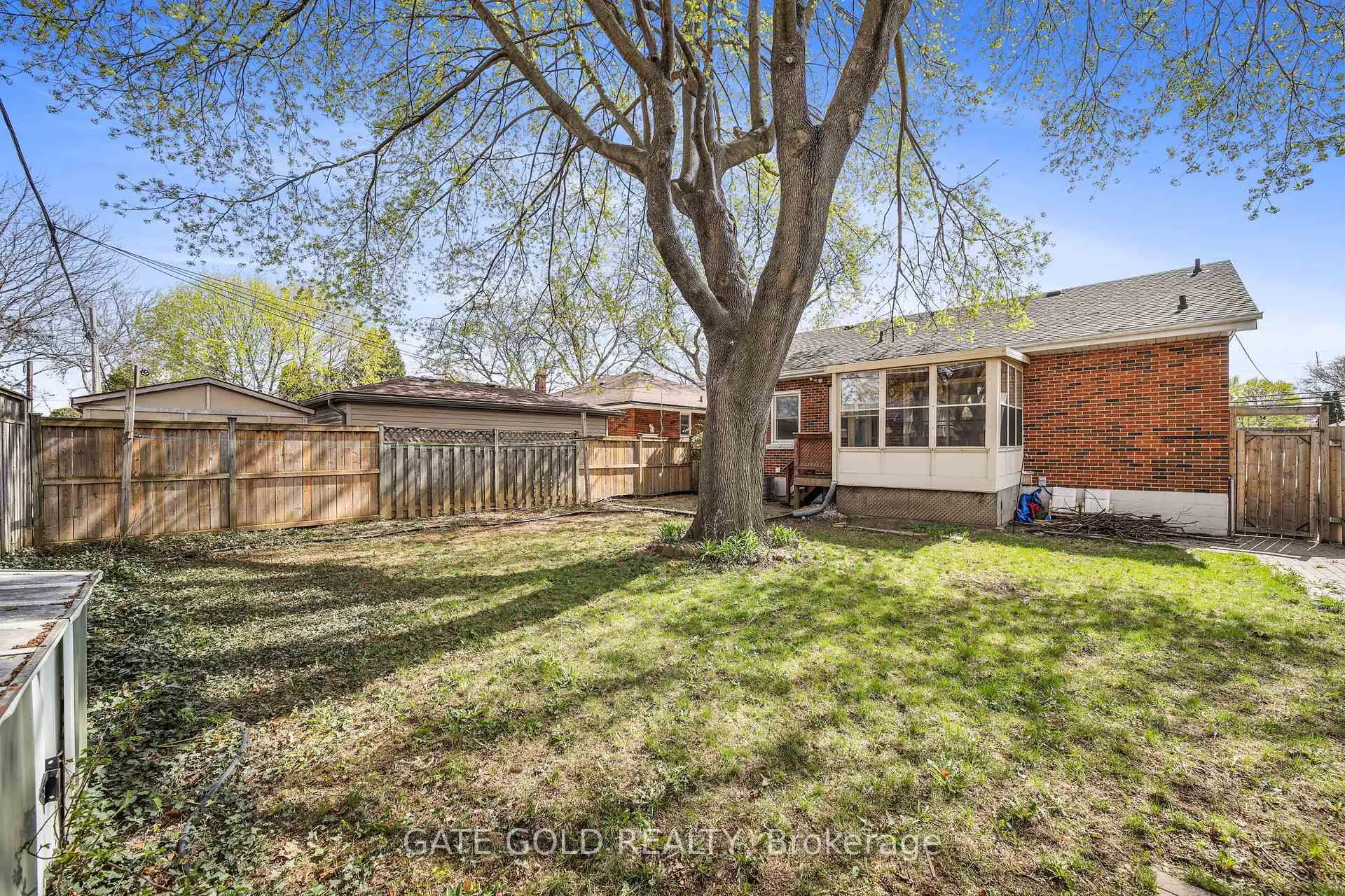Photo 39 of 264 upper paradise Drive, Hamilton, Westcliffe — HOMEH