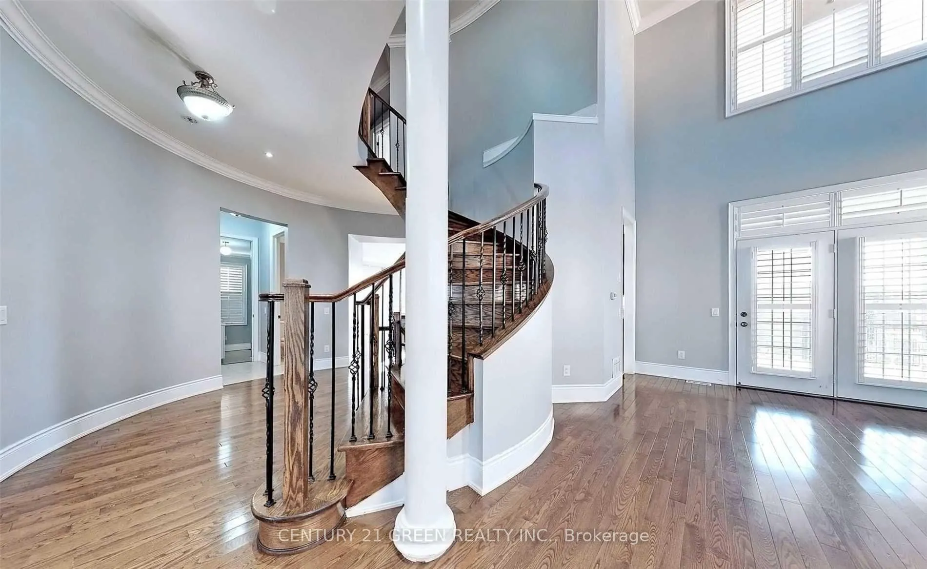 Photo 14 of 8 Pasadena Avenue, Brampton, Bram East — HOMEH