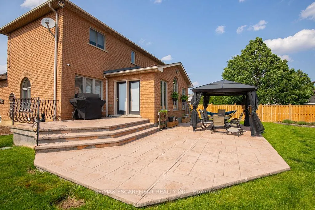 Photo 5 of 177 Claudette Gate, Hamilton, Falkirk — HOMEH