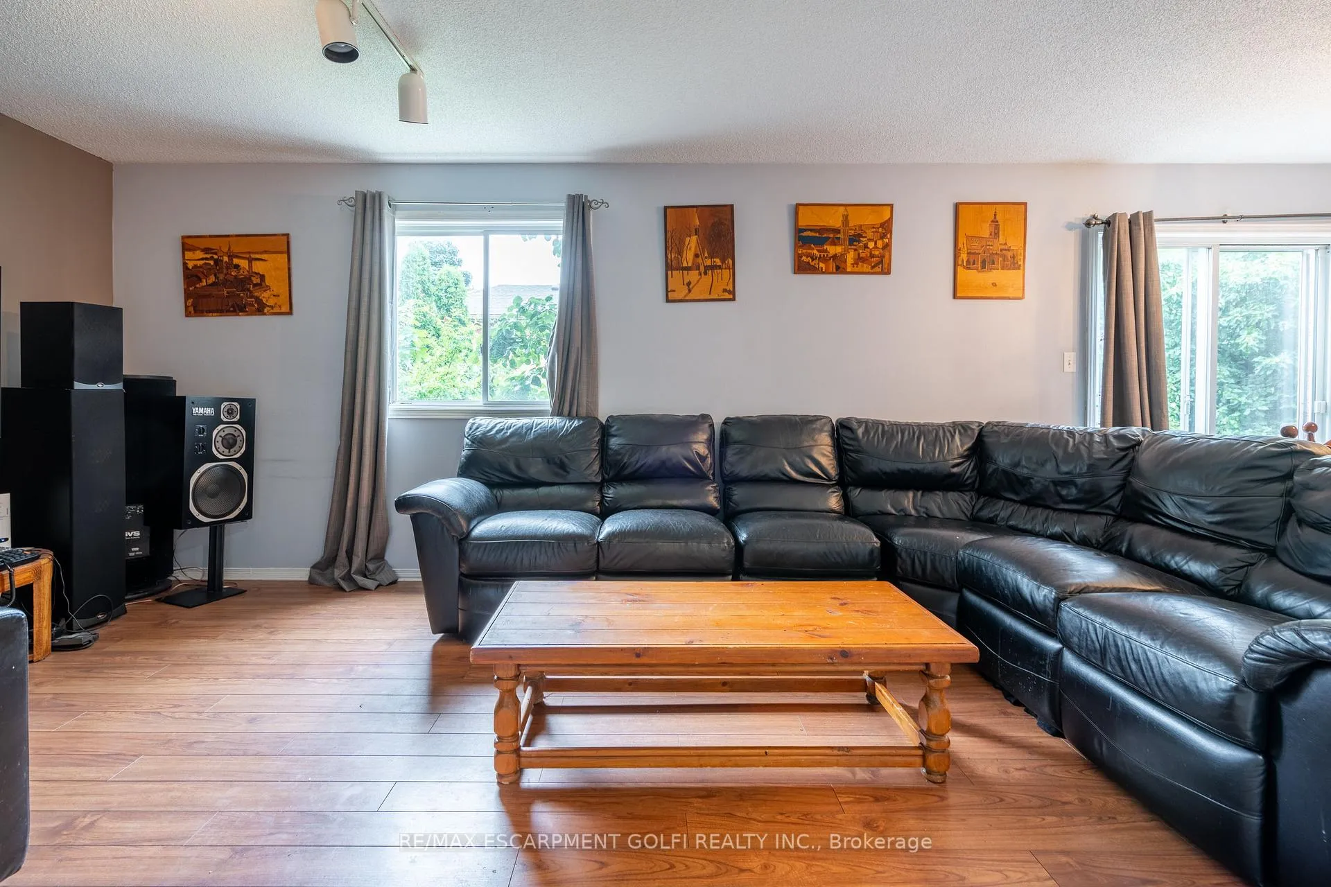 Photo 12 of 707 Acadia Drive, Hamilton, Butler — HOMEH