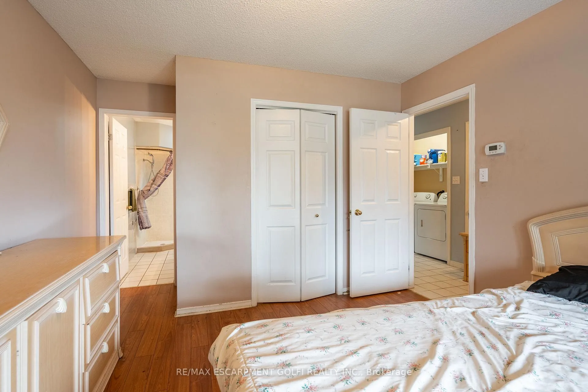 Photo 17 of 707 Acadia Drive, Hamilton, Butler — HOMEH