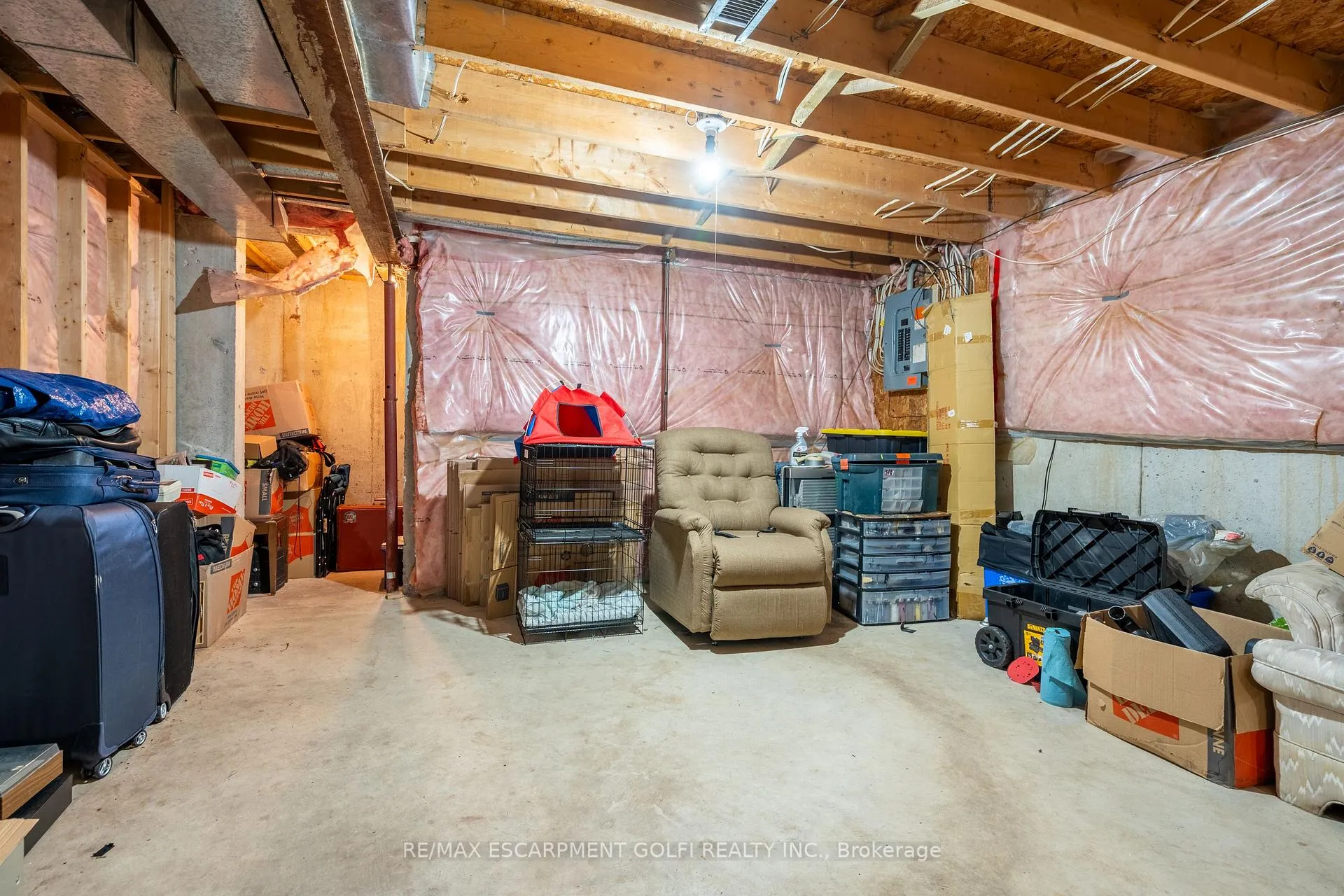 Photo 28 of 707 Acadia Drive, Hamilton, Butler — HOMEH