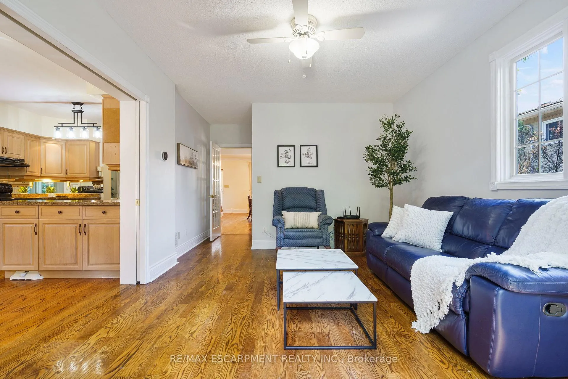 Photo 19 of 64 Academy Street, Hamilton, Ancaster — HOMEH