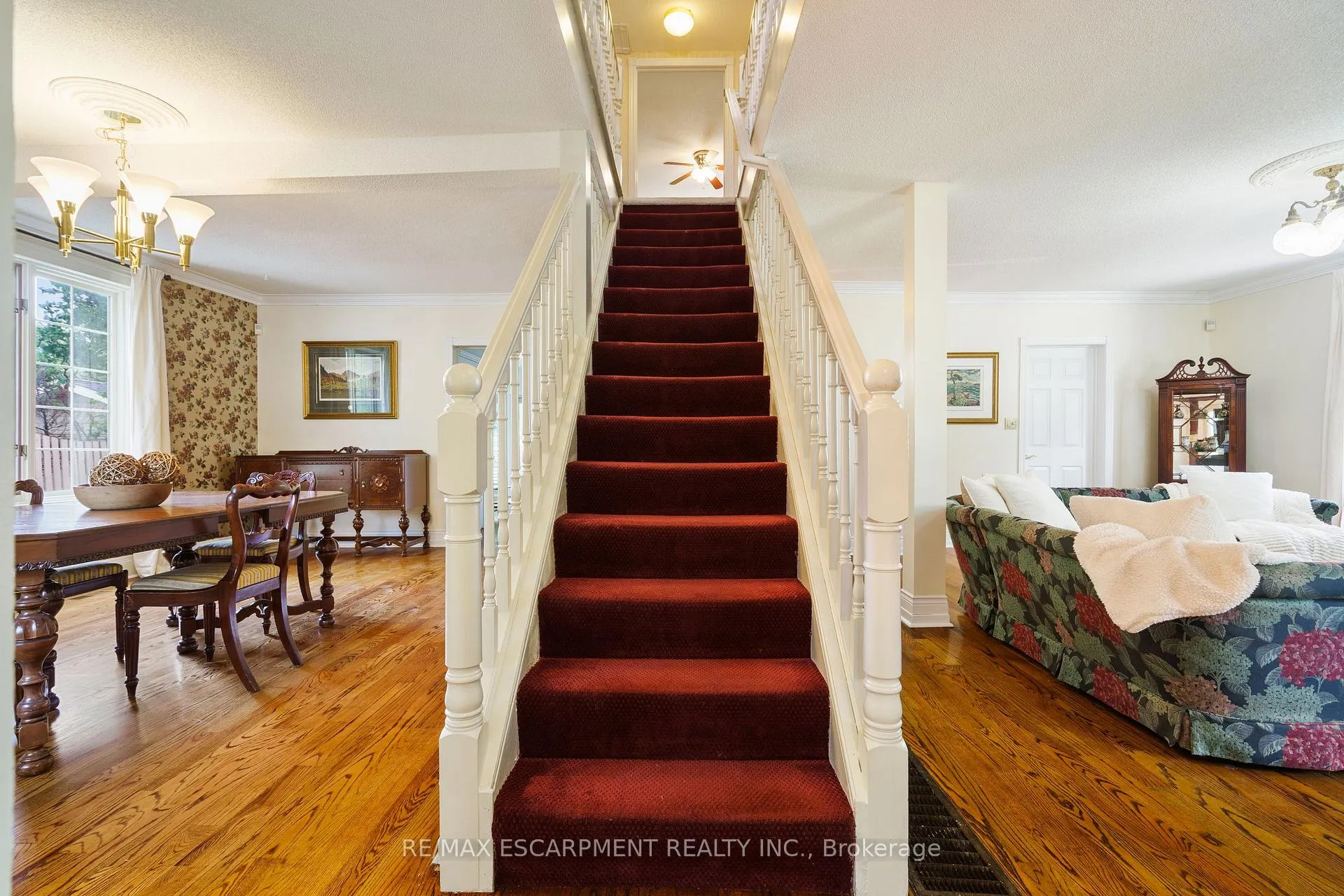 Photo 25 of 64 Academy Street, Hamilton, Ancaster — HOMEH