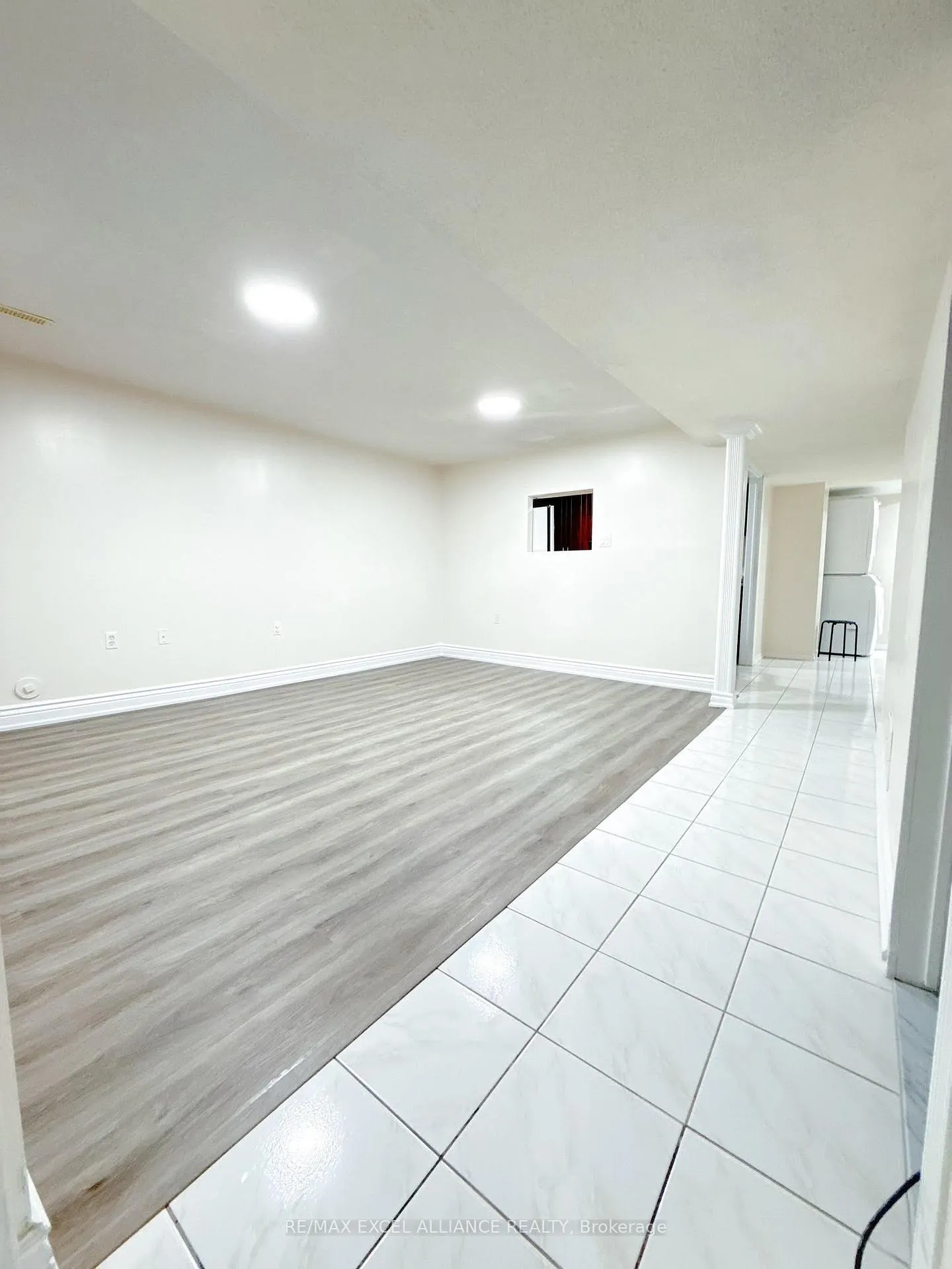 Photo 4 of Unit Bsmt, 154 Mary Pearson Drive, Markham, Middlefield — HOMEH