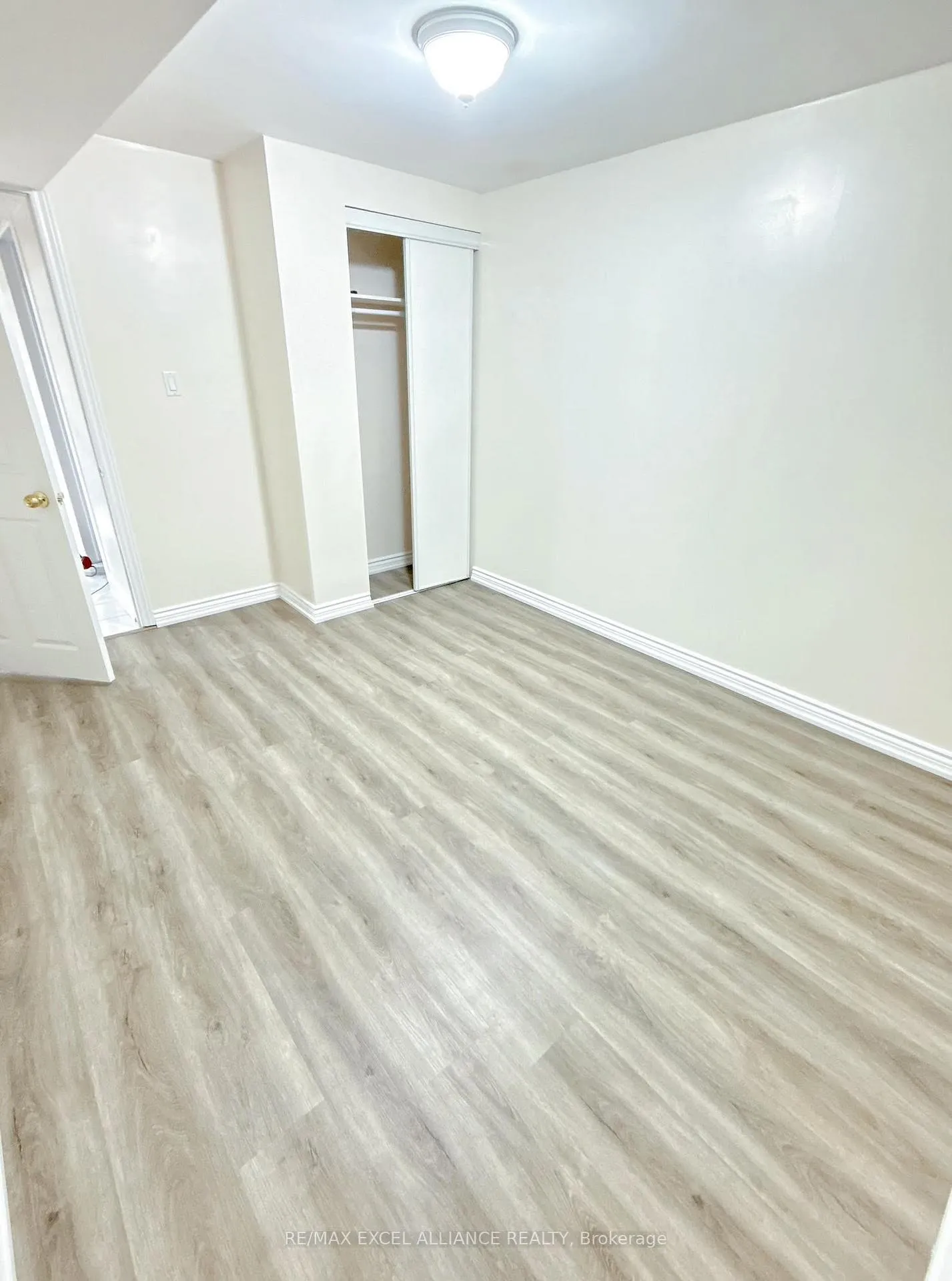 Photo 8 of Unit Bsmt, 154 Mary Pearson Drive, Markham, Middlefield — HOMEH