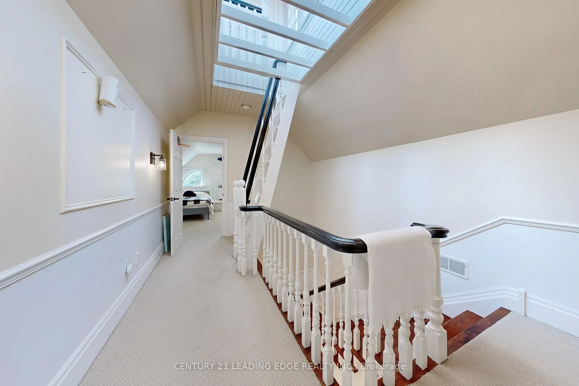 Photo 32 of 18 Ridgevale Drive, Markham, Box Grove — HOMEH
