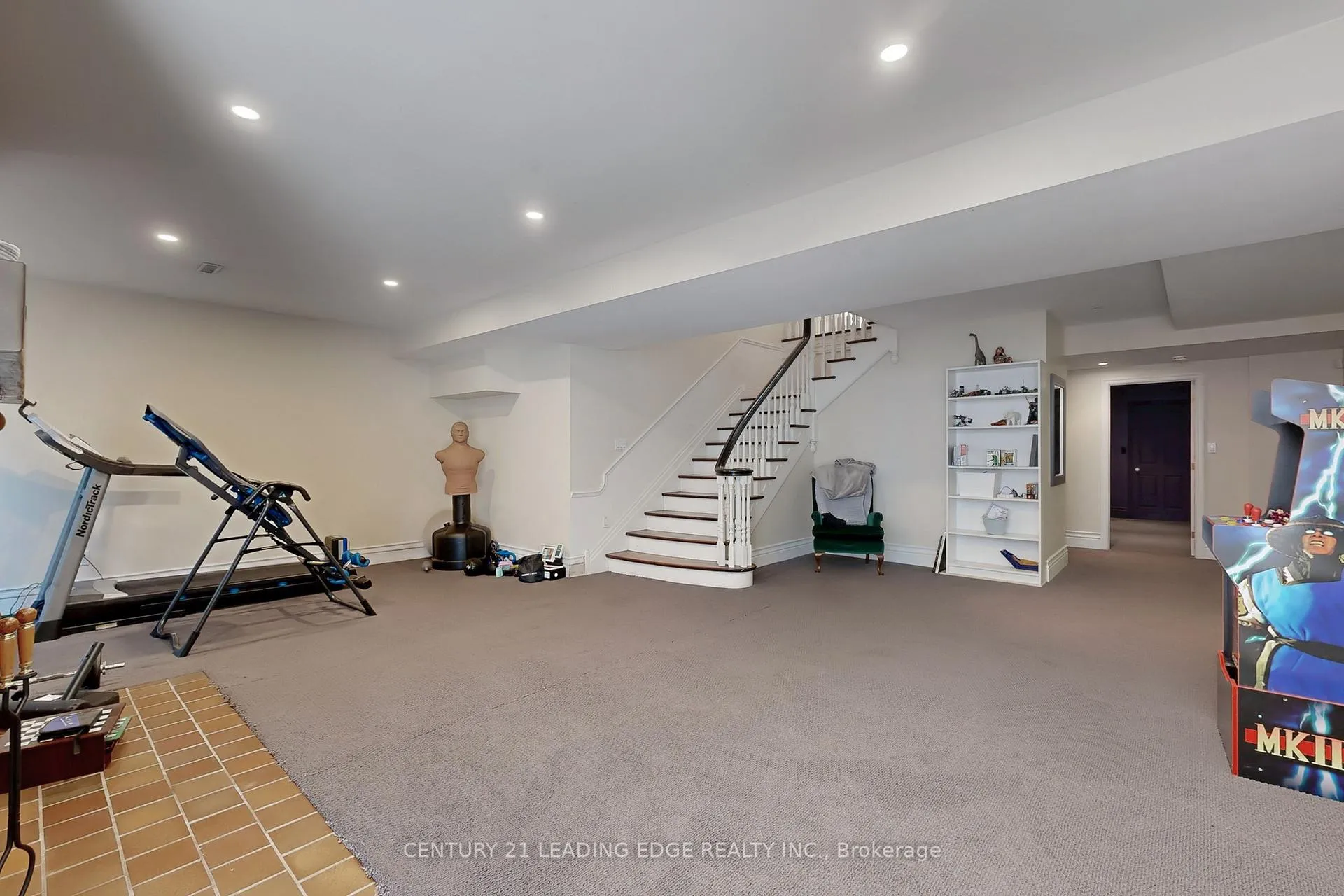 Photo 39 of 18 Ridgevale Drive, Markham, Box Grove — HOMEH