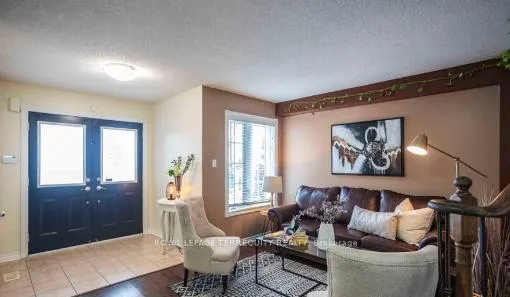 Photo 4 of 1633 Sherbrook Drive, Oshawa, Samac — HOMEH