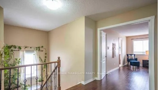 Photo 12 of 1633 Sherbrook Drive, Oshawa, Samac — HOMEH