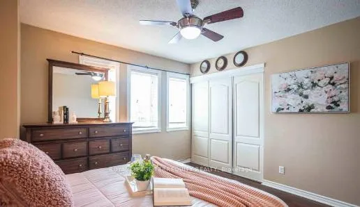 Photo 16 of 1633 Sherbrook Drive, Oshawa, Samac — HOMEH