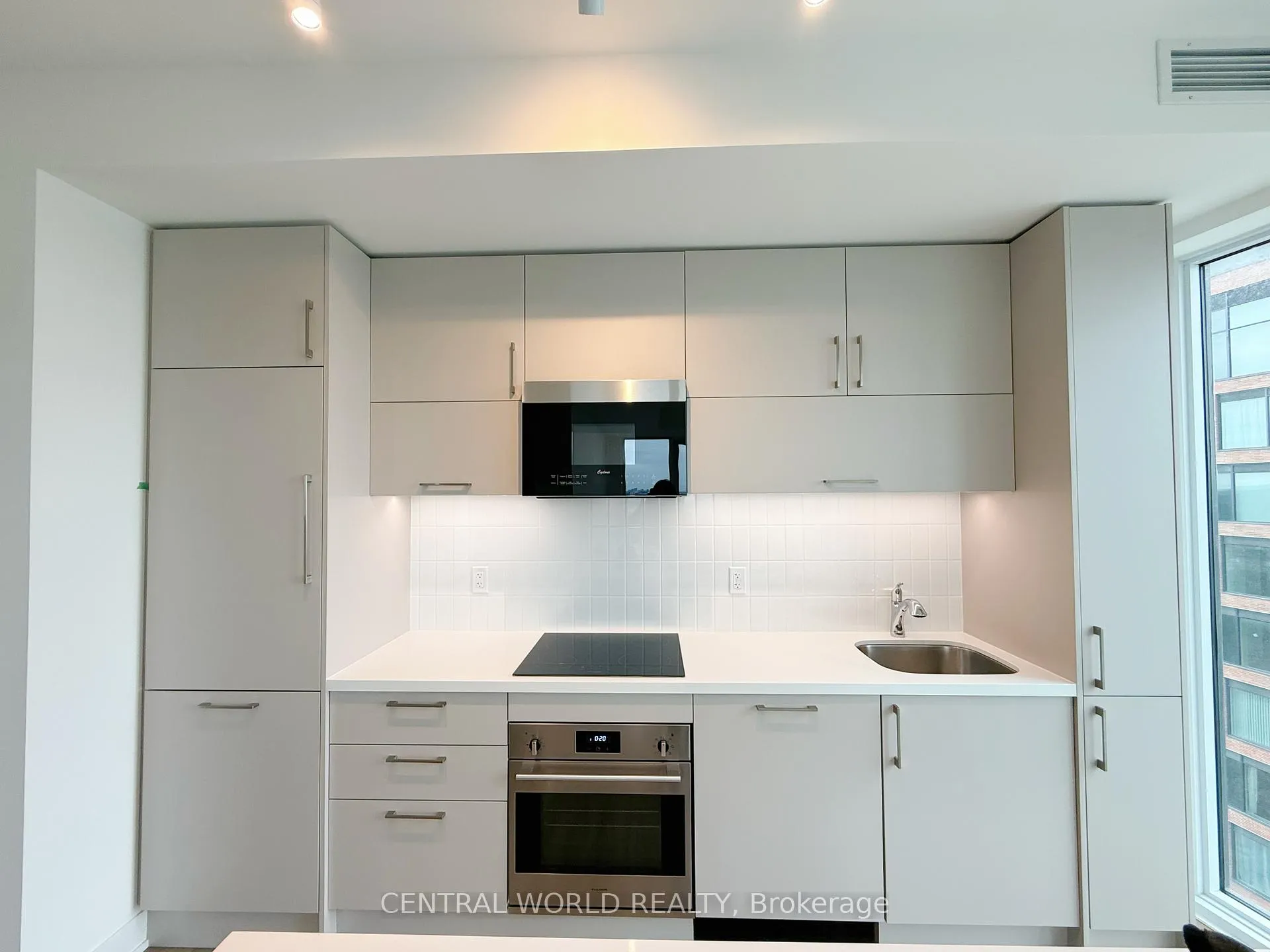 Photo 4 of Unit 2312, 56 Andre de Grasse Street, Markham, Unionville — HOMEH