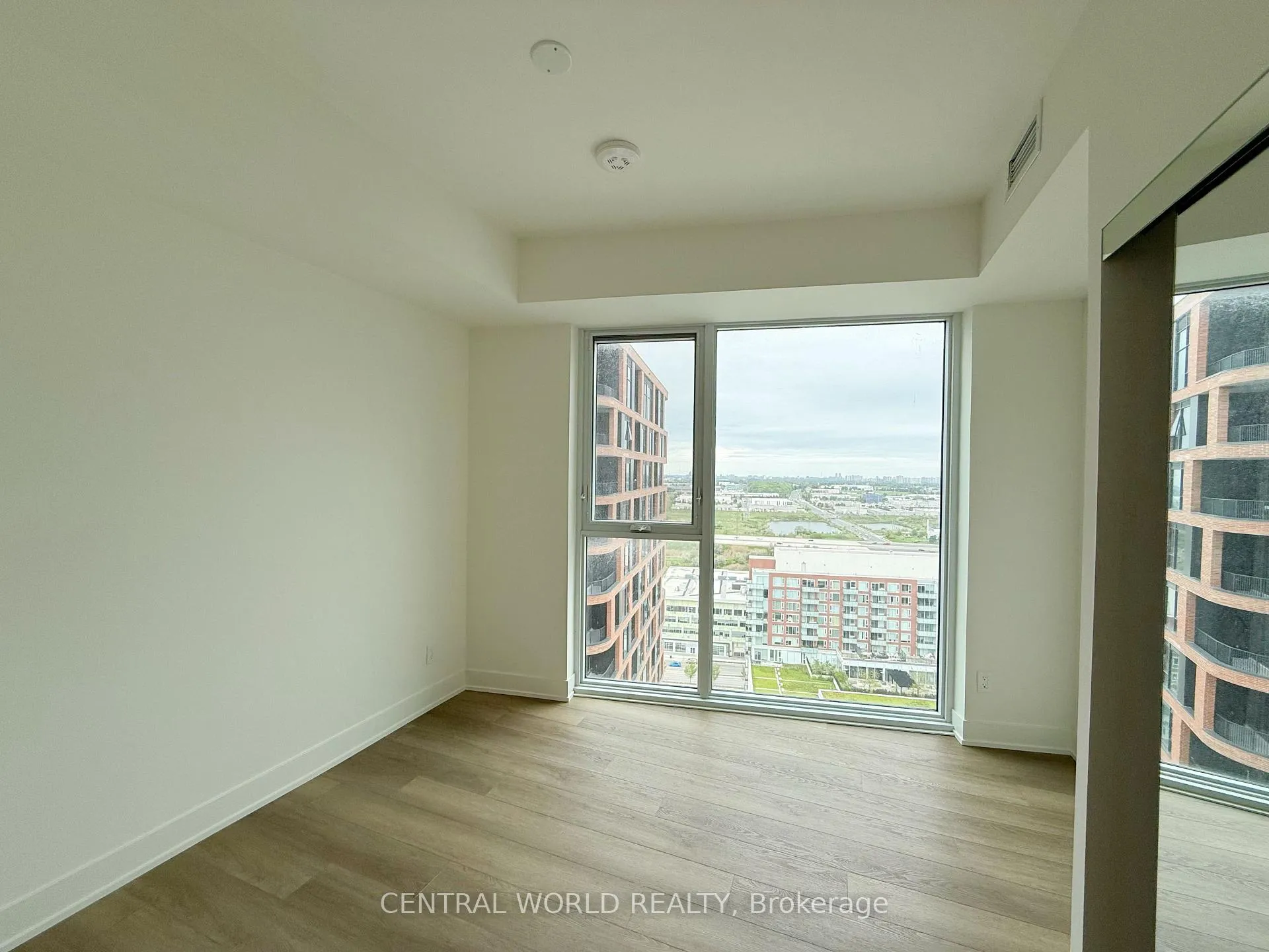 Photo 9 of Unit 2312, 56 Andre de Grasse Street, Markham, Unionville — HOMEH
