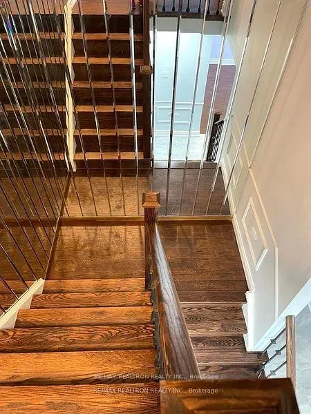 Photo 25 of 3 Mowat Court, Whitby, Downtown Whitby — HOMEH