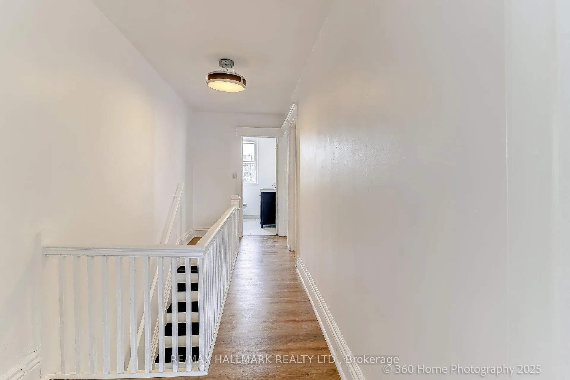 Photo 19 of 18 Conway Avenue, Toronto, Oakwood Village — HOMEH