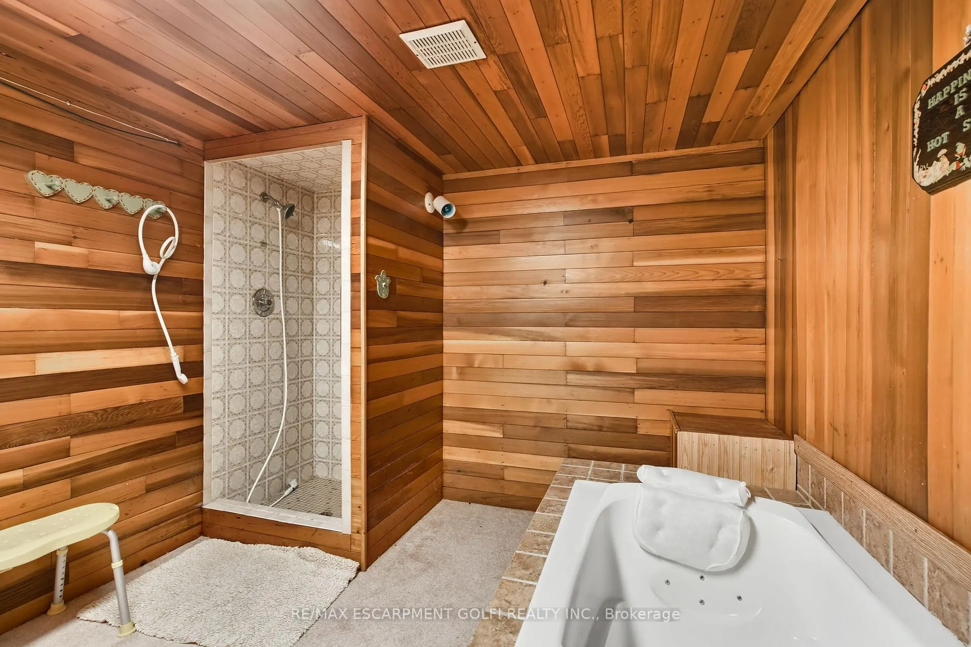 Photo 28 of 63 Elora Drive, Hamilton, Fessenden — HOMEH