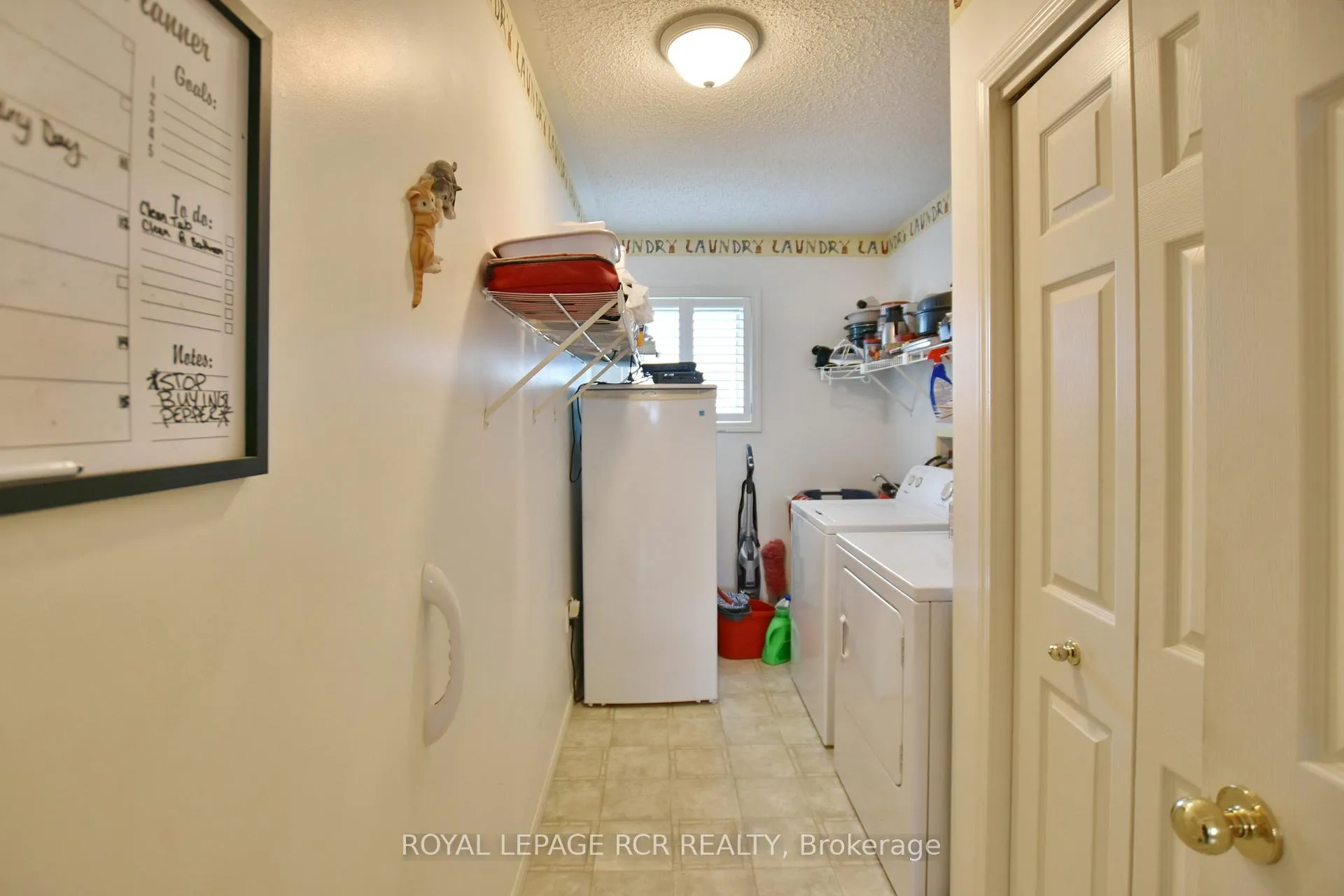 Photo 15 of 9 Indiana Avenue, Wasaga Beach — HOMEH