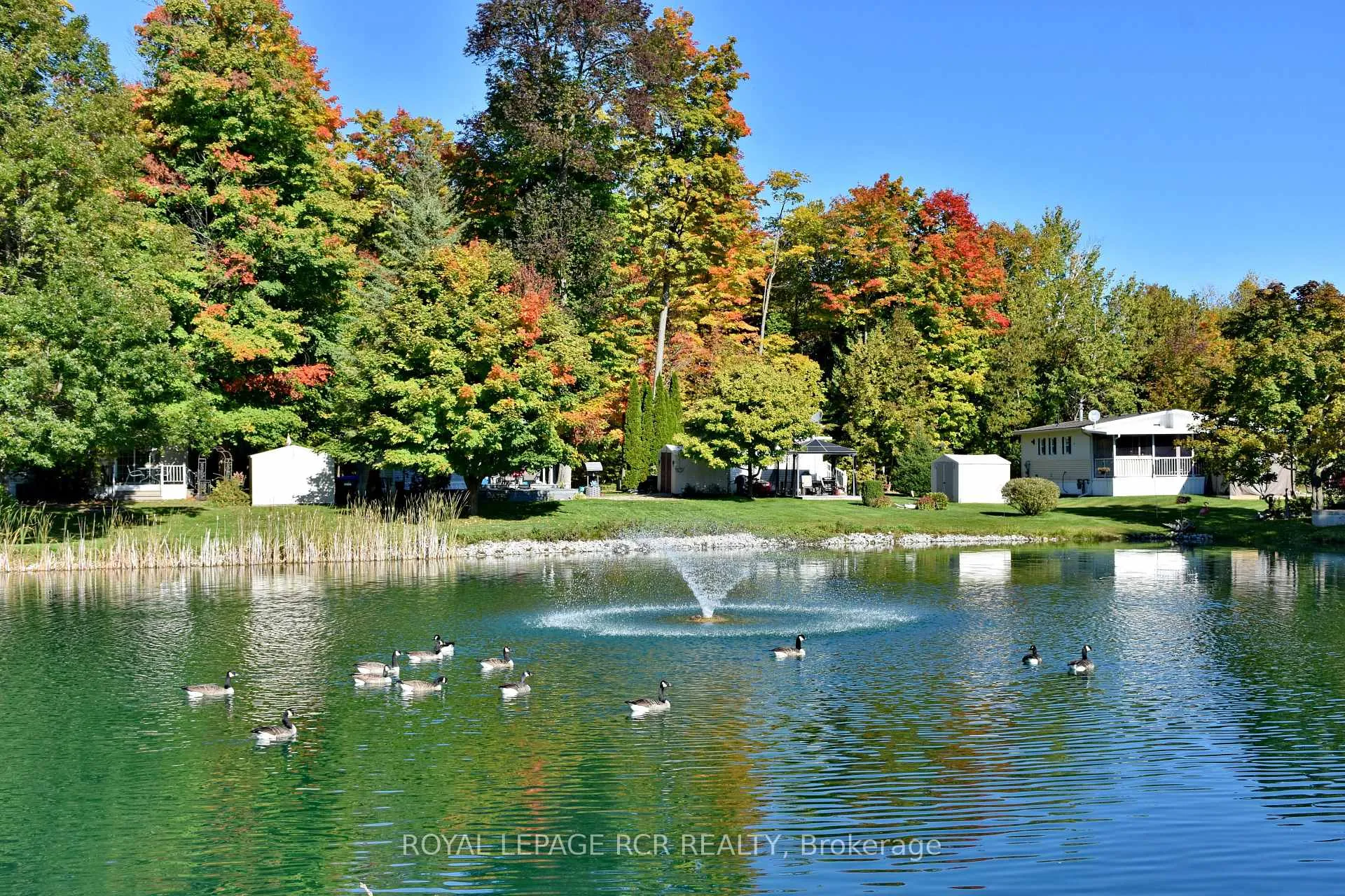 Photo 33 of 9 Indiana Avenue, Wasaga Beach — HOMEH
