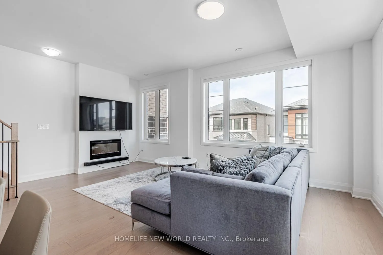 Photo 4 of 15 Arthur White Lane, Markham, Wismer — HOMEH