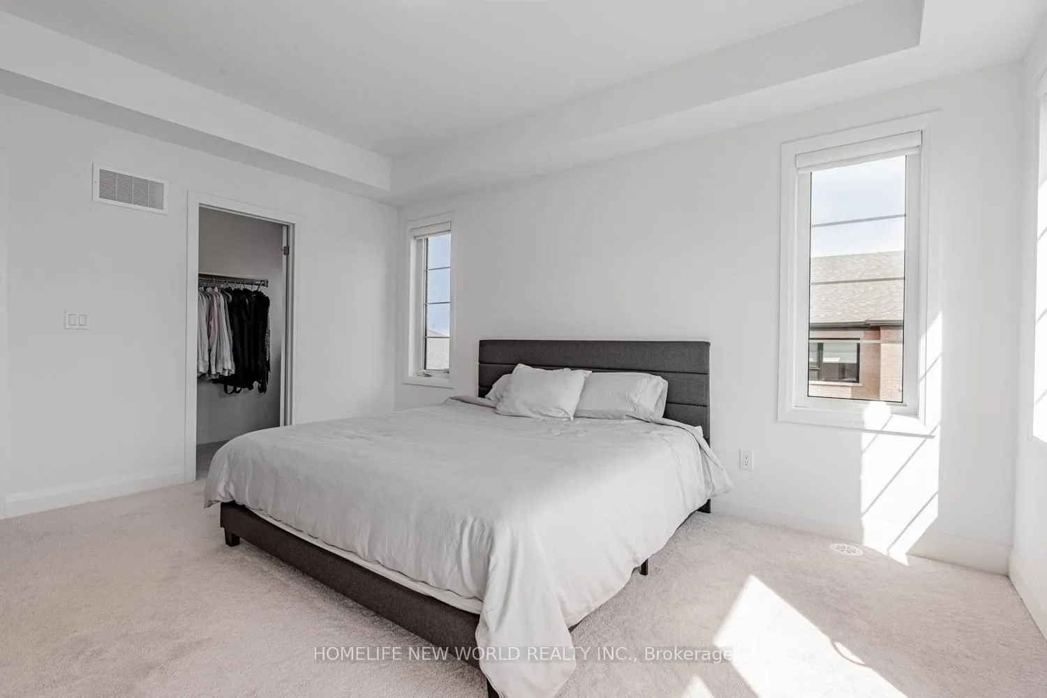 Photo 9 of 15 Arthur White Lane, Markham, Wismer — HOMEH