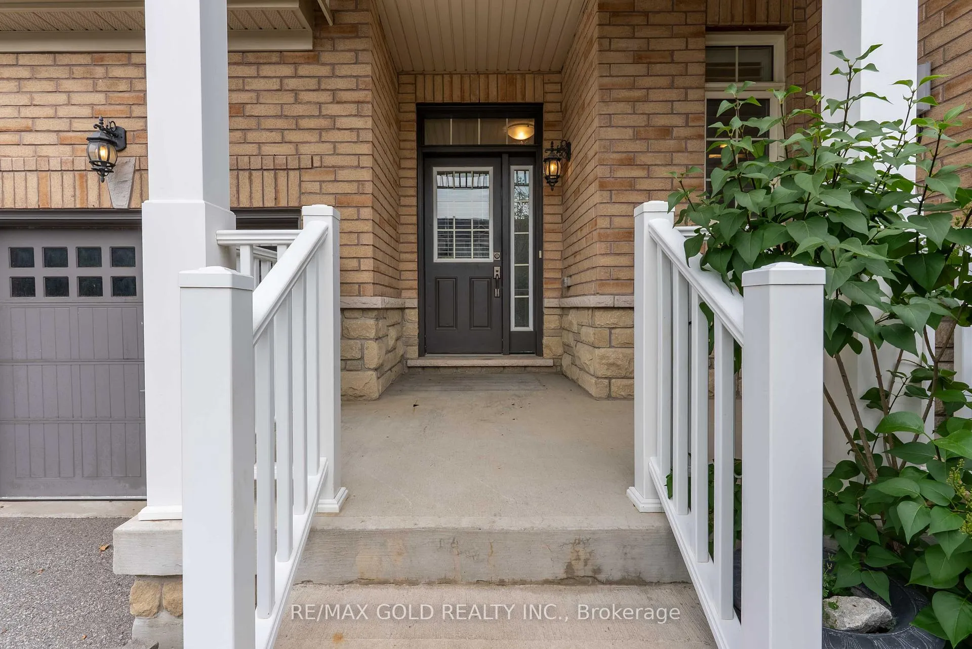 Photo 4 of 7 Mccardy Court, Caledon, Caledon East — HOMEH