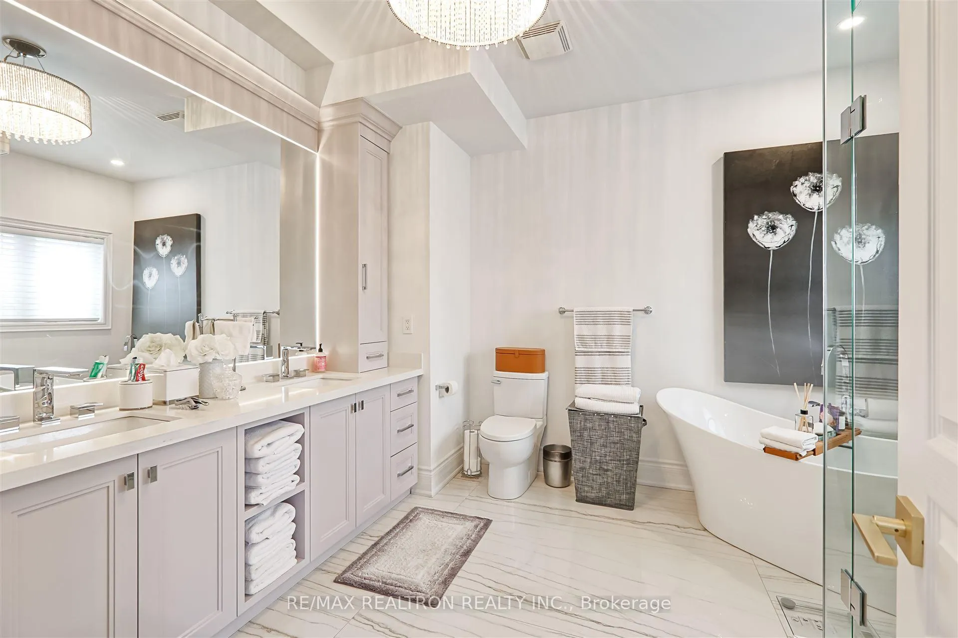 Photo 10 of 45 Duncton Wood Crescent, Aurora, Hills of St Andrew — HOMEH
