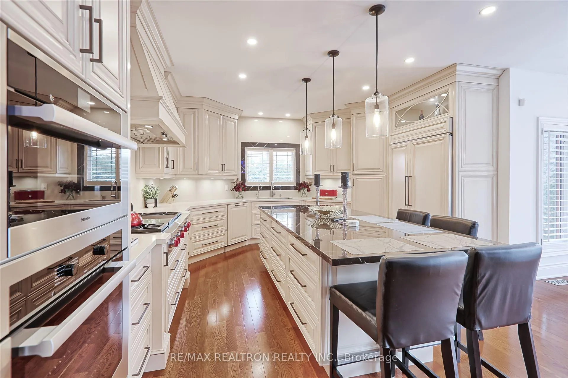 Photo 16 of 45 Duncton Wood Crescent, Aurora, Hills of St Andrew — HOMEH