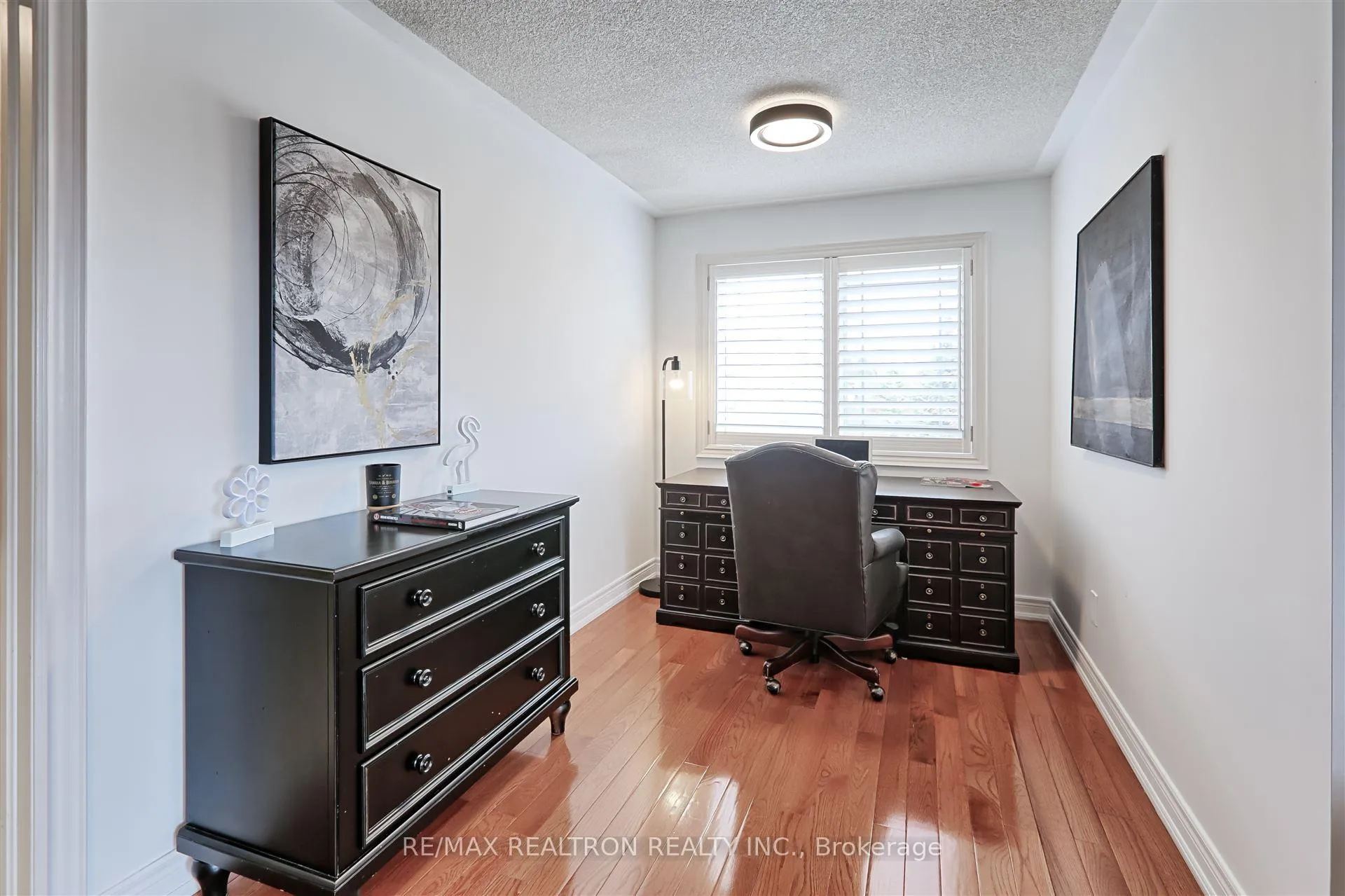 Photo 35 of 45 Duncton Wood Crescent, Aurora, Hills of St Andrew — HOMEH