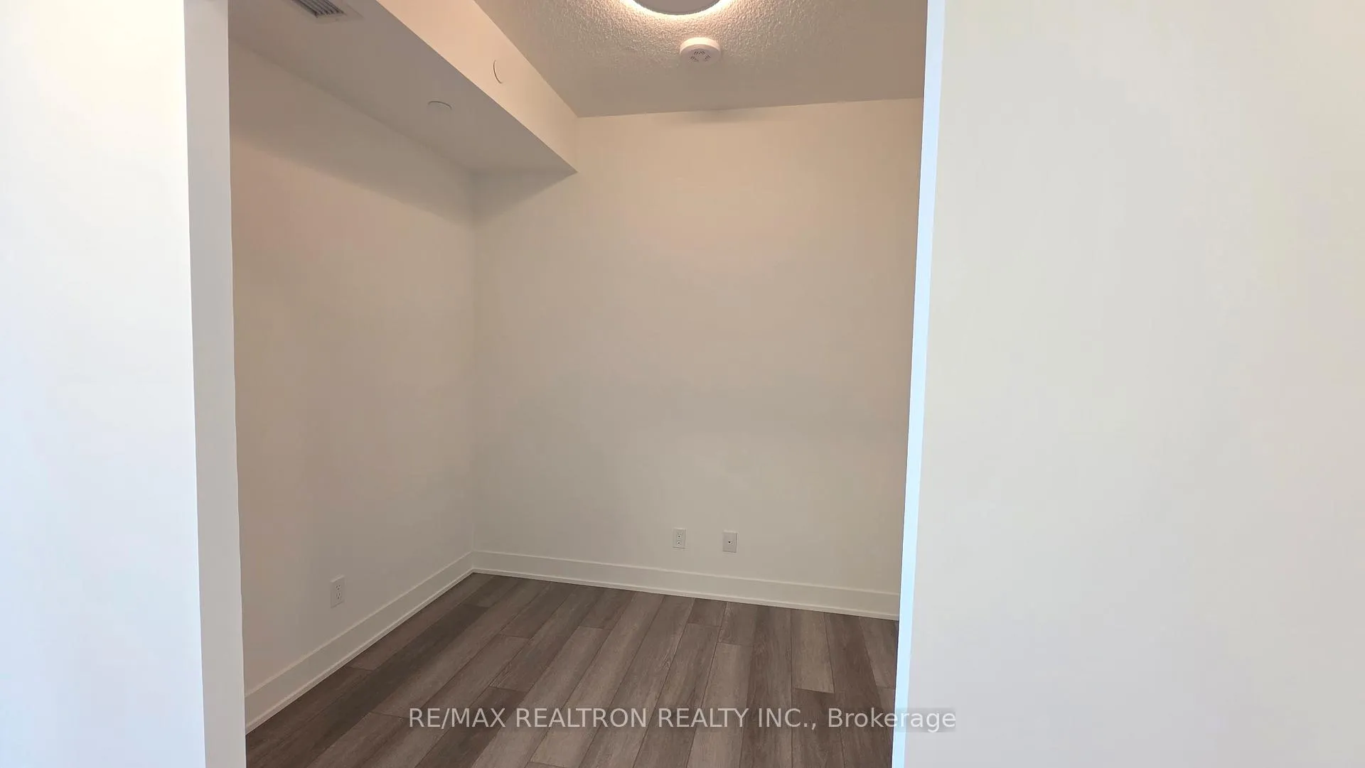 Photo 16 of Unit 1520, 56 Andre De Grasse Street, Markham, Unionville — HOMEH