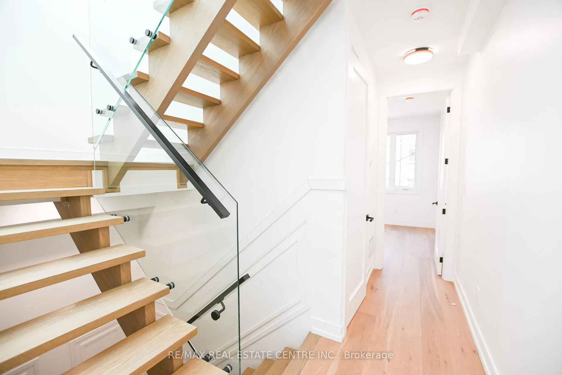 Photo 19 of 59 Jones Avenue, Toronto, South Riverdale — HOMEH