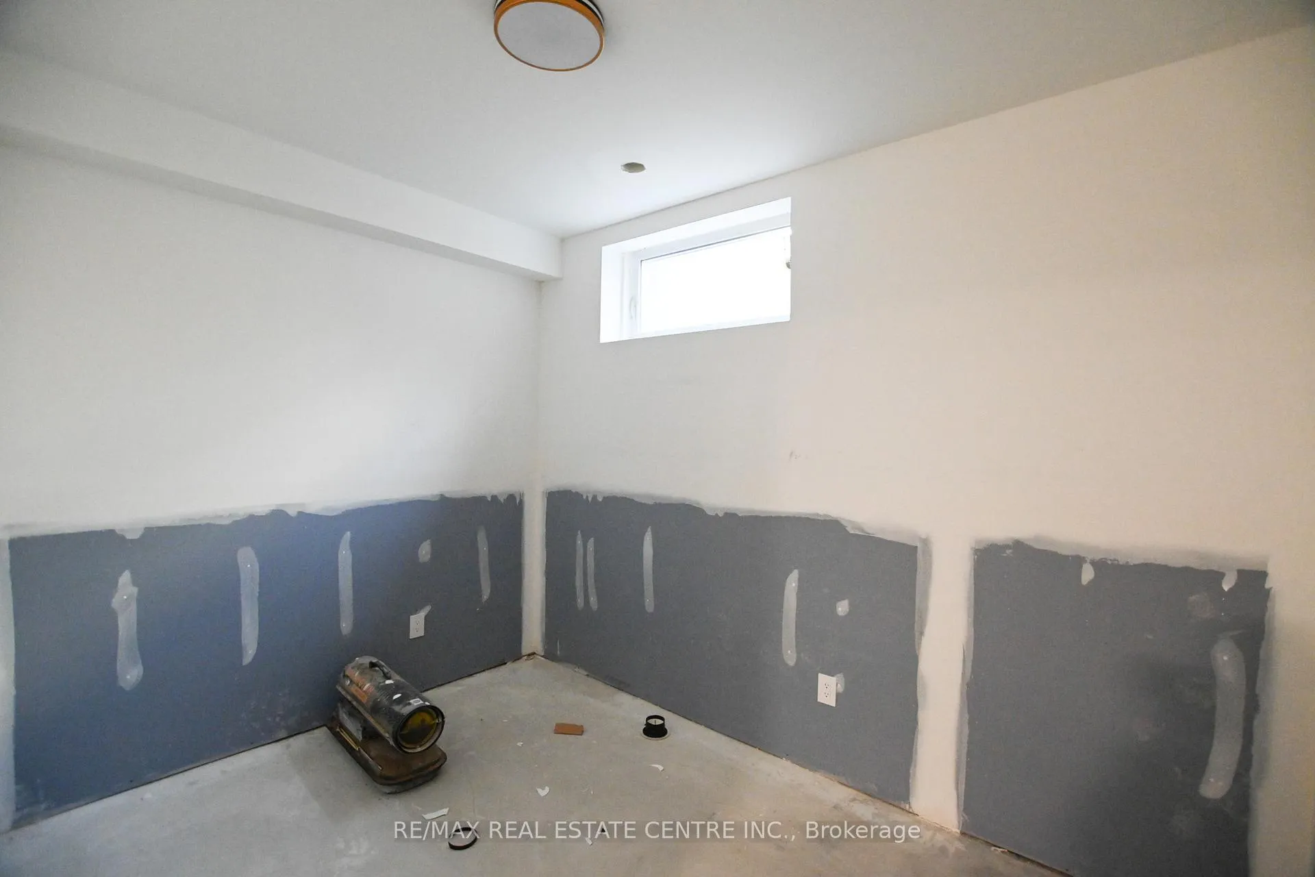 Photo 34 of 59 Jones Avenue, Toronto, South Riverdale — HOMEH