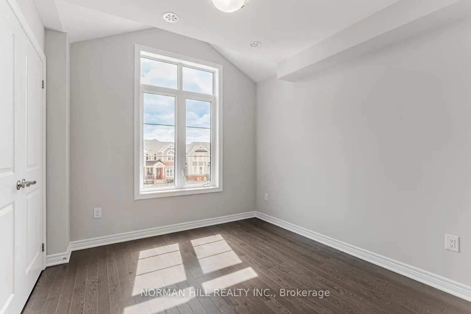 Photo 23 of 280 Riverlands Avenue, Markham, Cornell — HOMEH