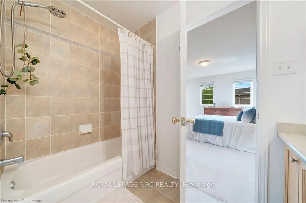 Photo 21 of Unit 17, 28 Doon Mills Drive, Kitchener — HOMEH