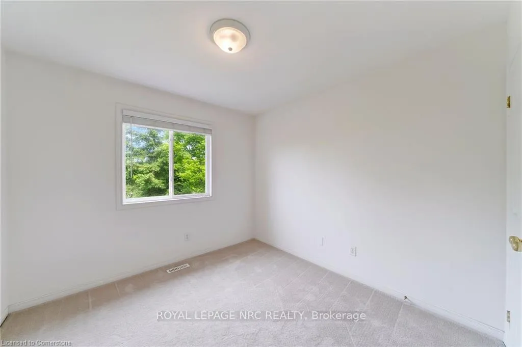 Photo 23 of Unit 17, 28 Doon Mills Drive, Kitchener — HOMEH