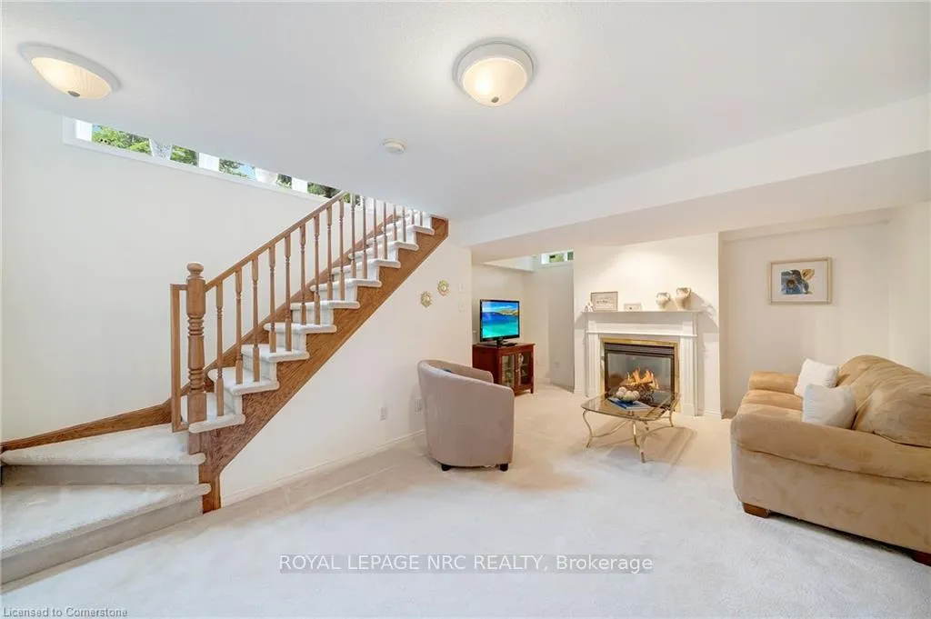 Photo 28 of Unit 17, 28 Doon Mills Drive, Kitchener — HOMEH